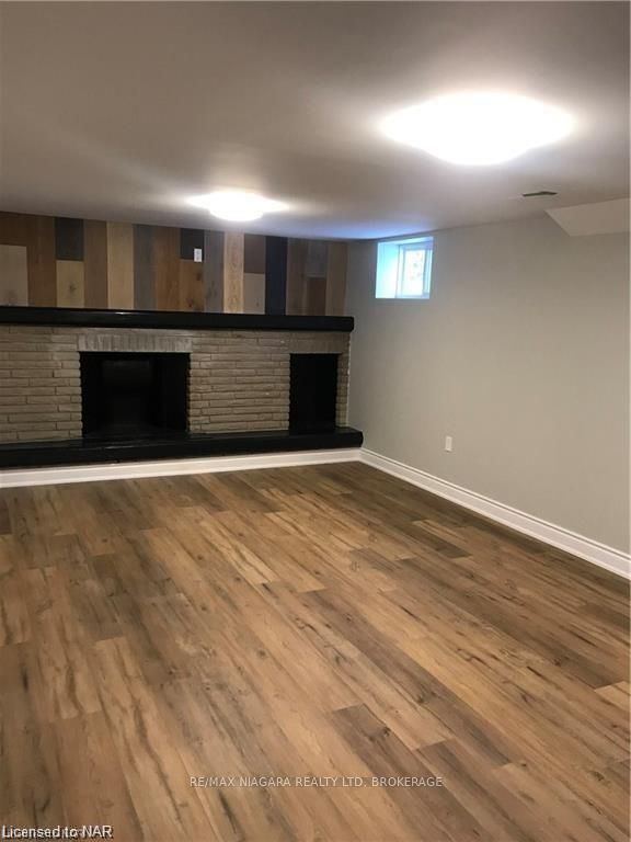 Photo 16 of 629B Scott Street, St. Catharines, Bunting/Linwell — HOMEH