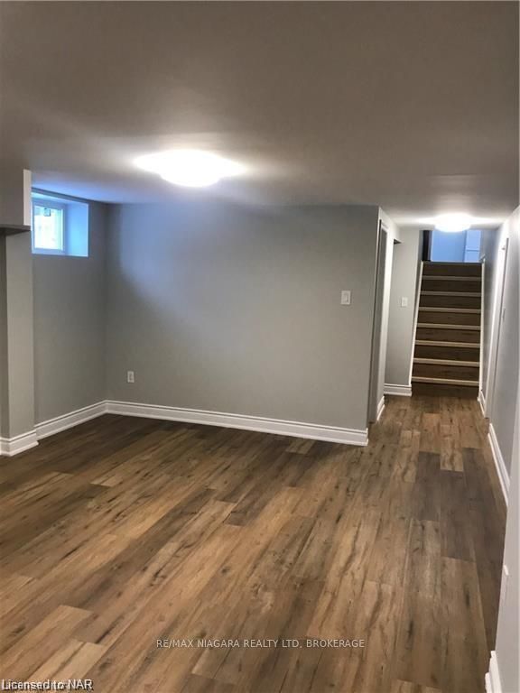 Photo 18 of 629B Scott Street, St. Catharines, Bunting/Linwell — HOMEH