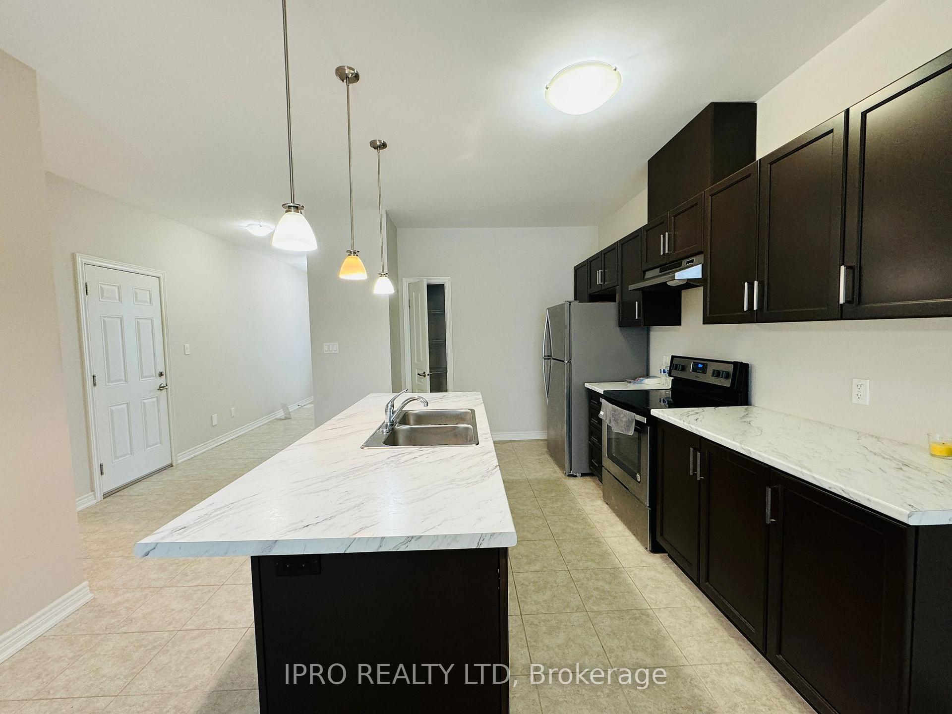 Photo 9 of 16 Ellis Avenue, St. Catharines, Oakdale — HOMEH