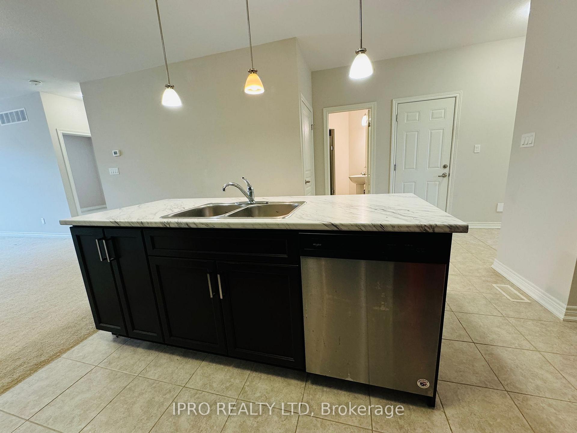 Photo 10 of 16 Ellis Avenue, St. Catharines, Oakdale — HOMEH