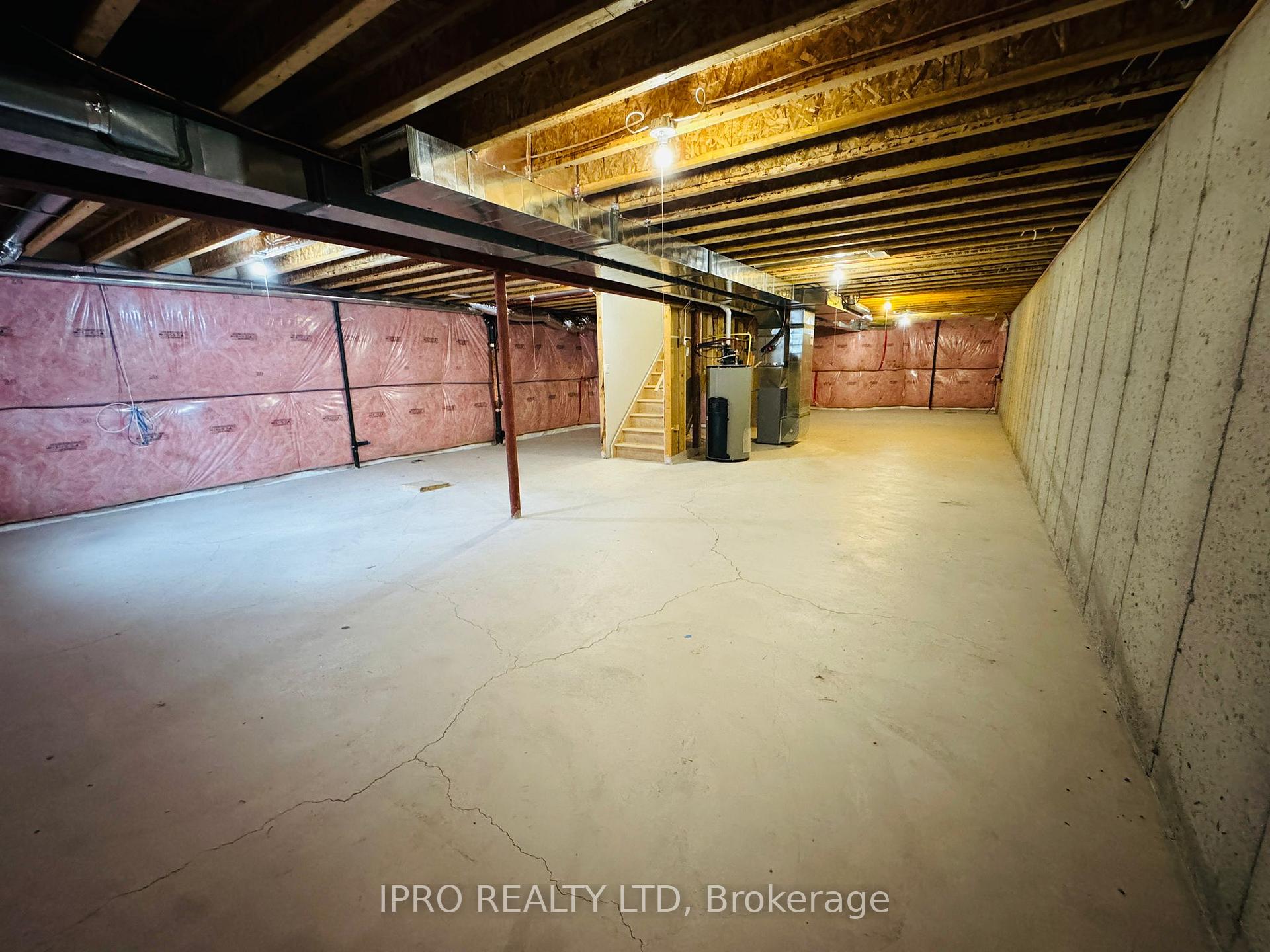 Photo 25 of 16 Ellis Avenue, St. Catharines, Oakdale — HOMEH