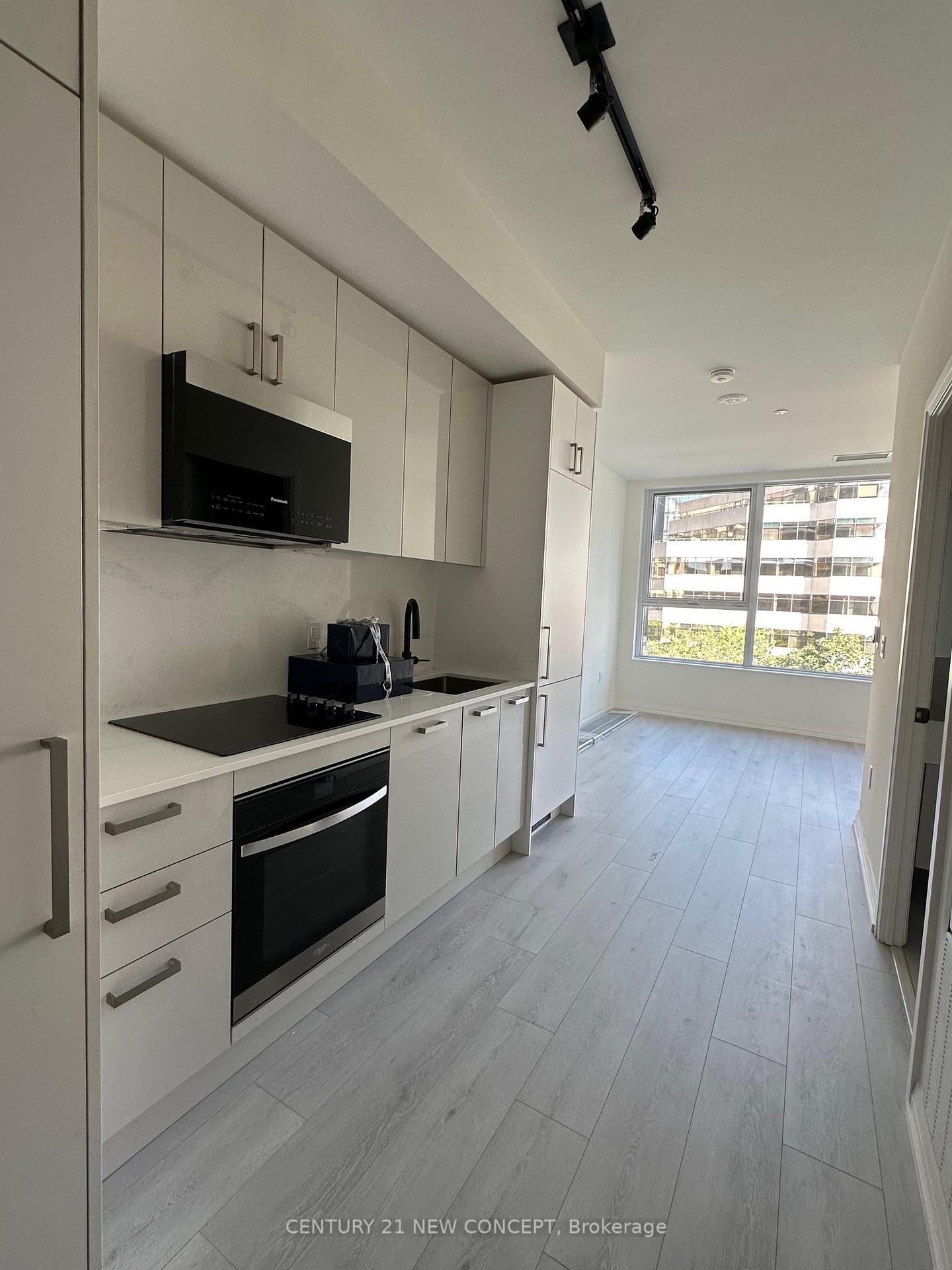 Photo 2 of Unit 404, 280 Dundas Street W, Toronto, Kensington-Chinatown — HOMEH