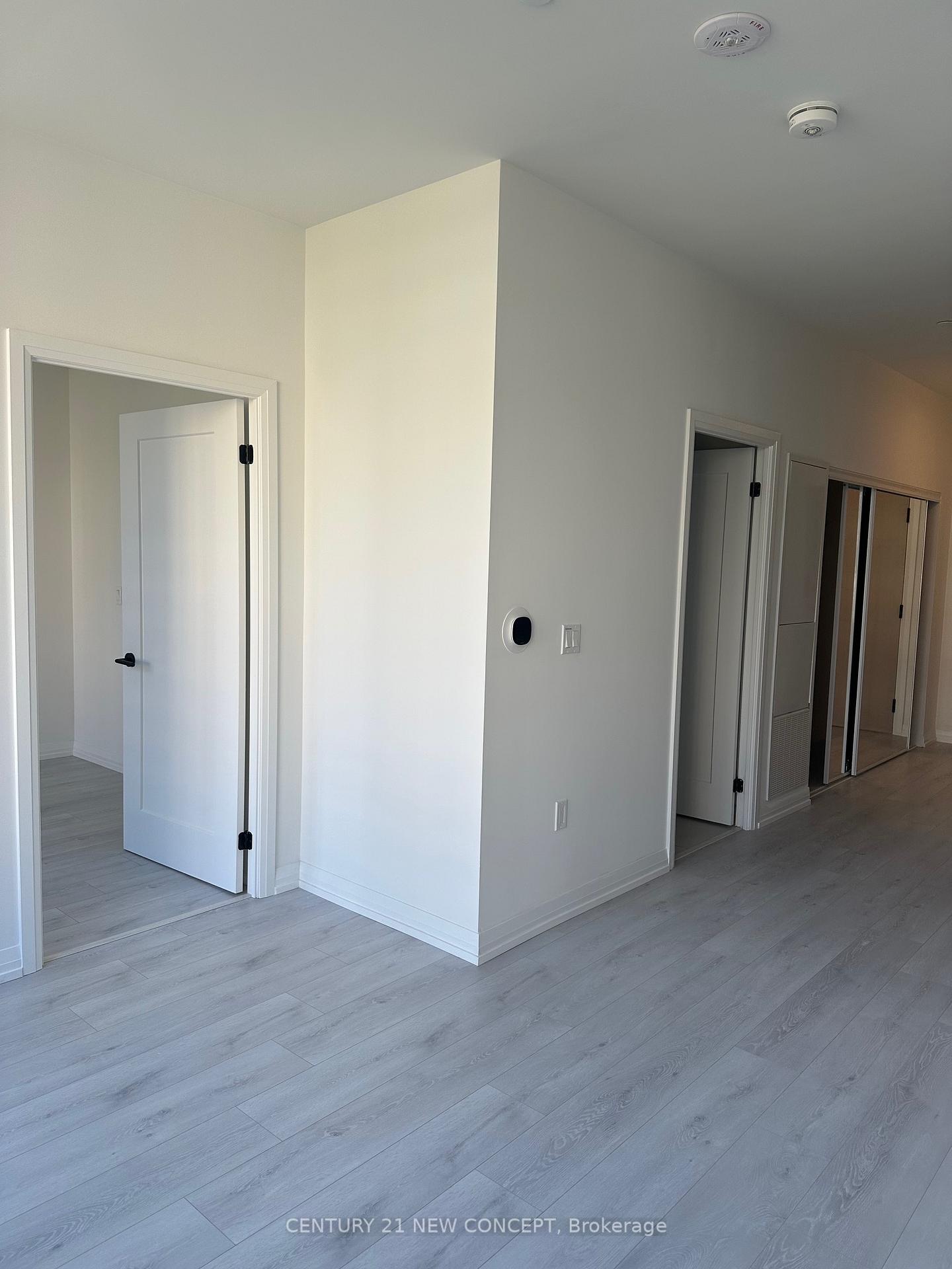 Photo 15 of Unit 404, 280 Dundas Street W, Toronto, Kensington-Chinatown — HOMEH