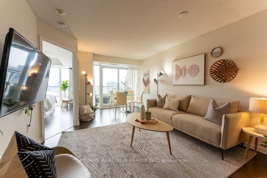 Photo 8 of Unit 1613, 125 Western Battery Road, Toronto, Niagara — HOMEH