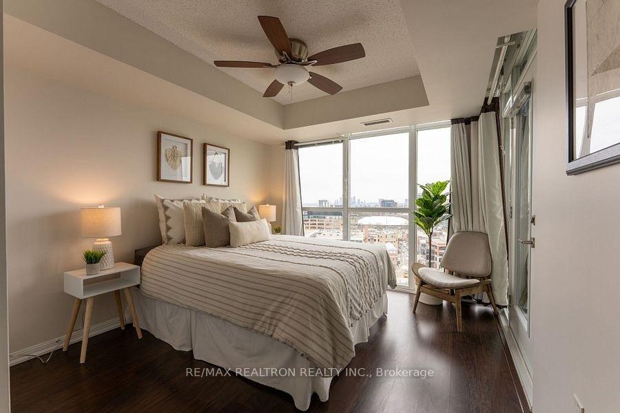 Photo 11 of Unit 1613, 125 Western Battery Road, Toronto, Niagara — HOMEH