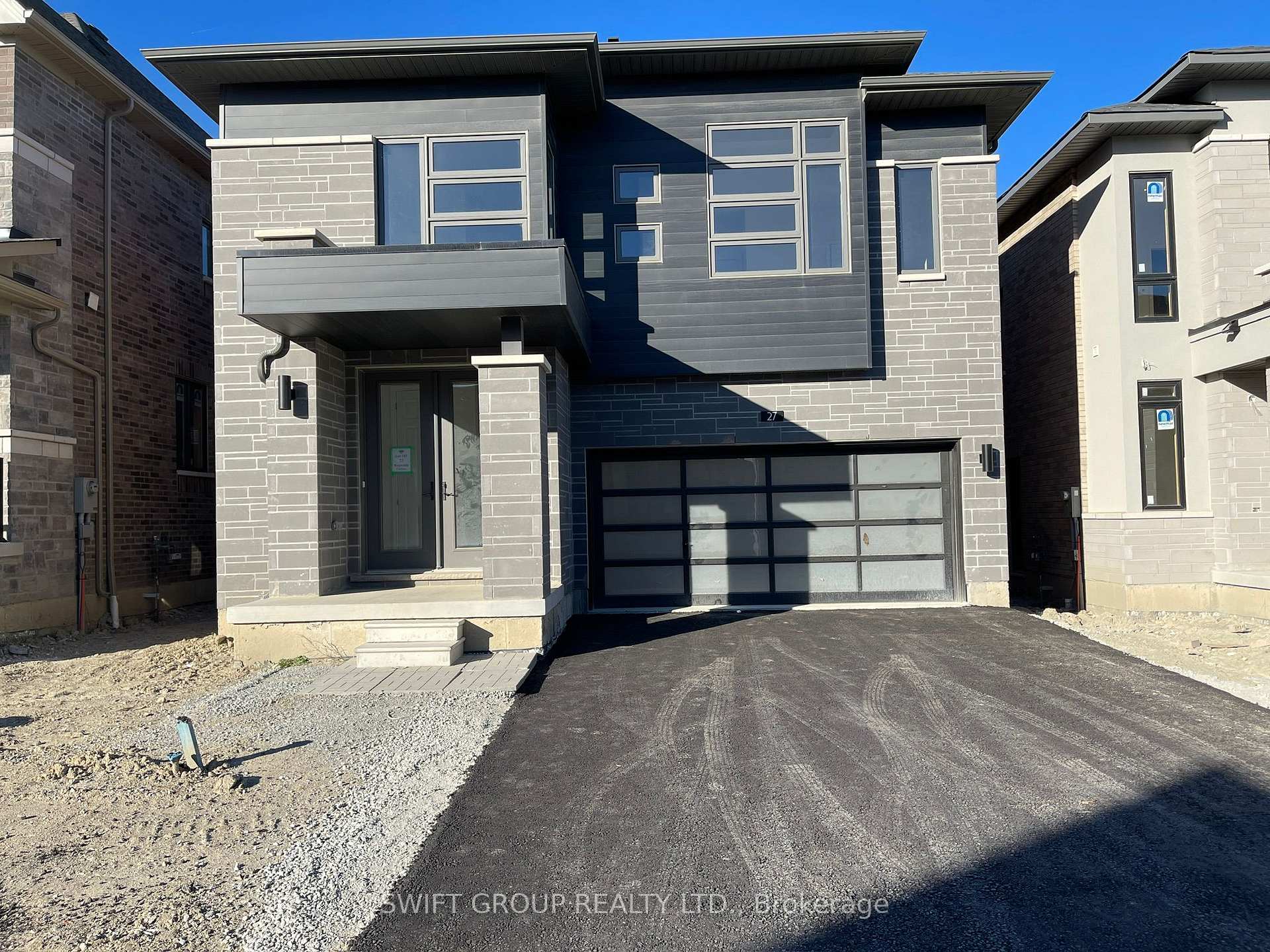 Front of Unit Upper, 27 Keyworth Crescent