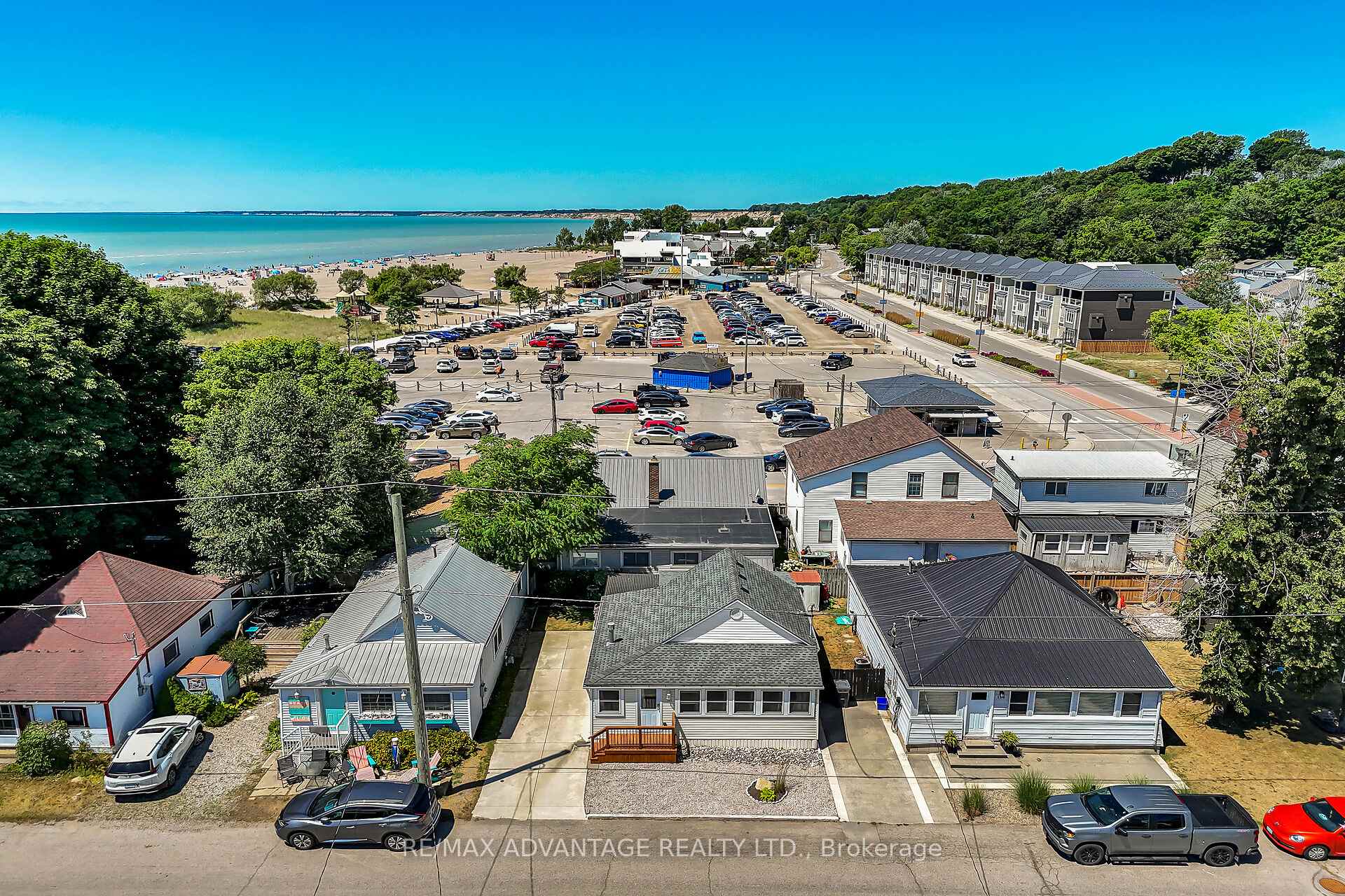 Photo 24 of 134 Bessie Street, Central Elgin, Rural Central Elgin — HOMEH