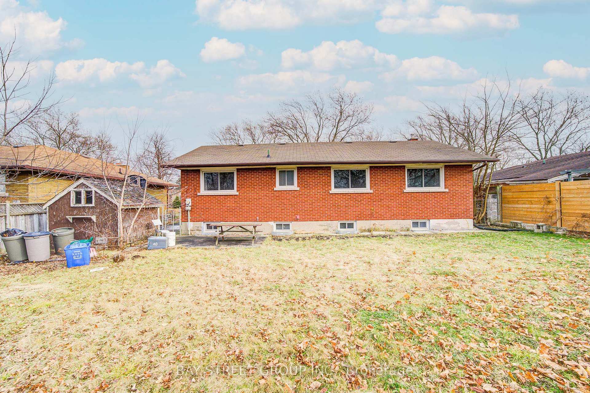 Photo 22 of Unit main, 5 Clearview Heights, St. Catharines, Burleigh Hill — HOMEH
