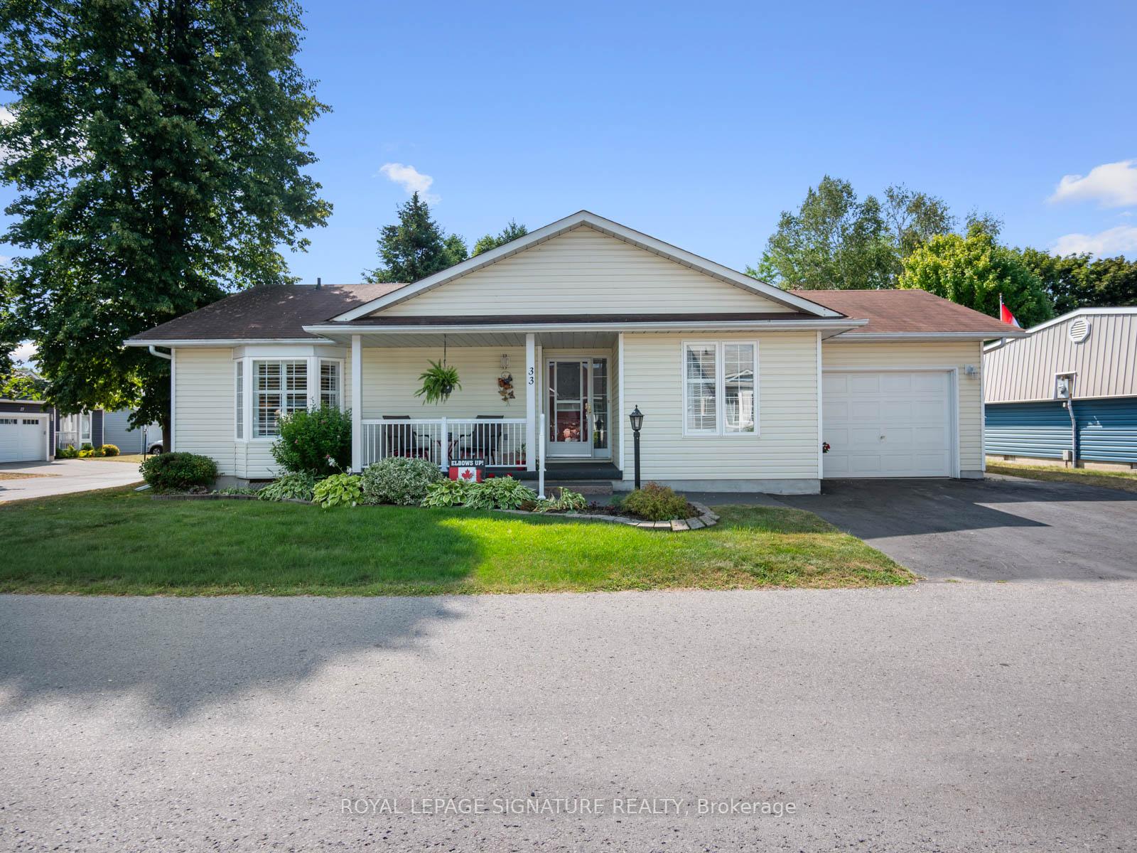 Photo 2 of 33 Steelhead Lane, Clarington, Newcastle — HOMEH