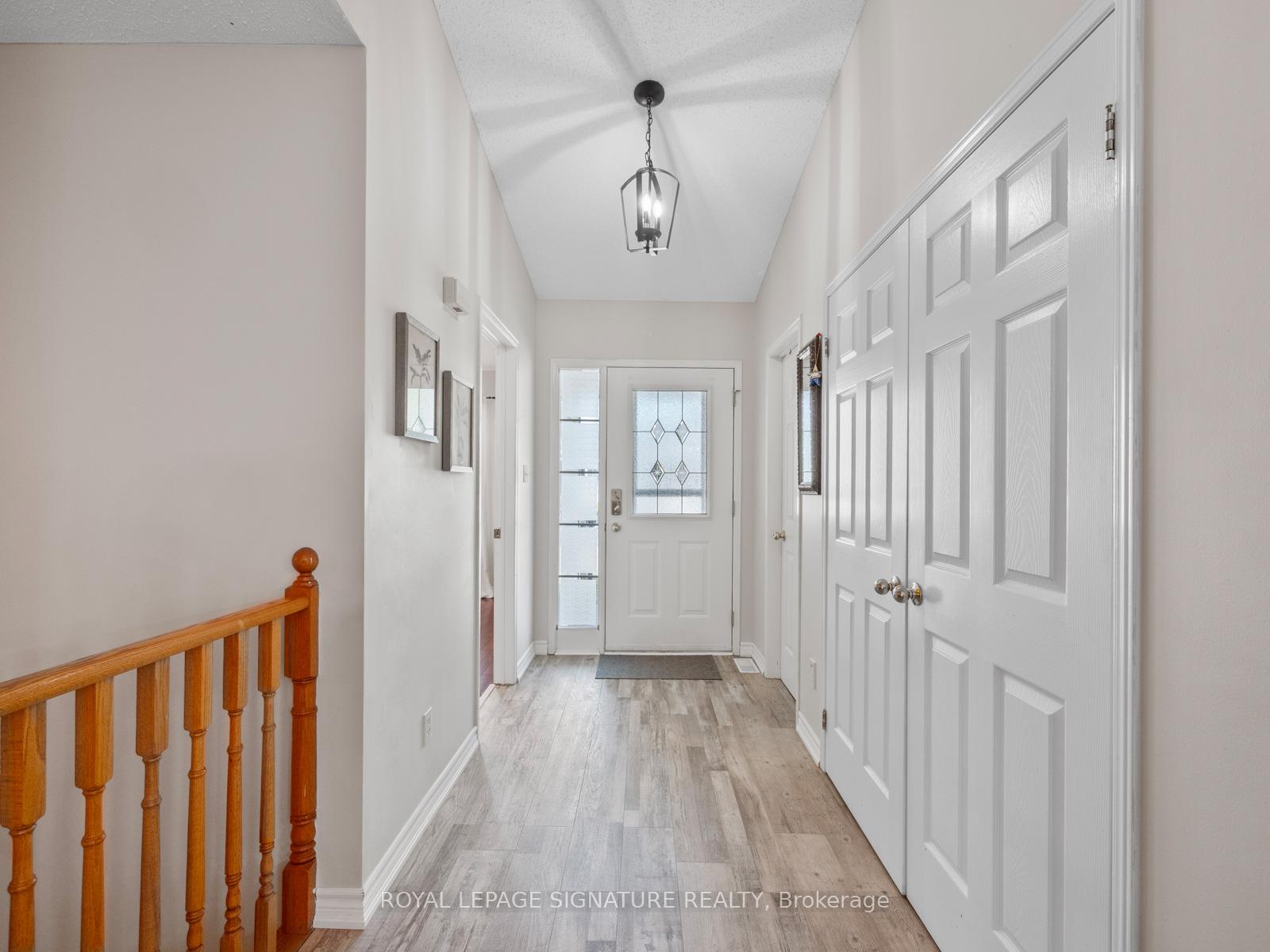 Photo 5 of 33 Steelhead Lane, Clarington, Newcastle — HOMEH