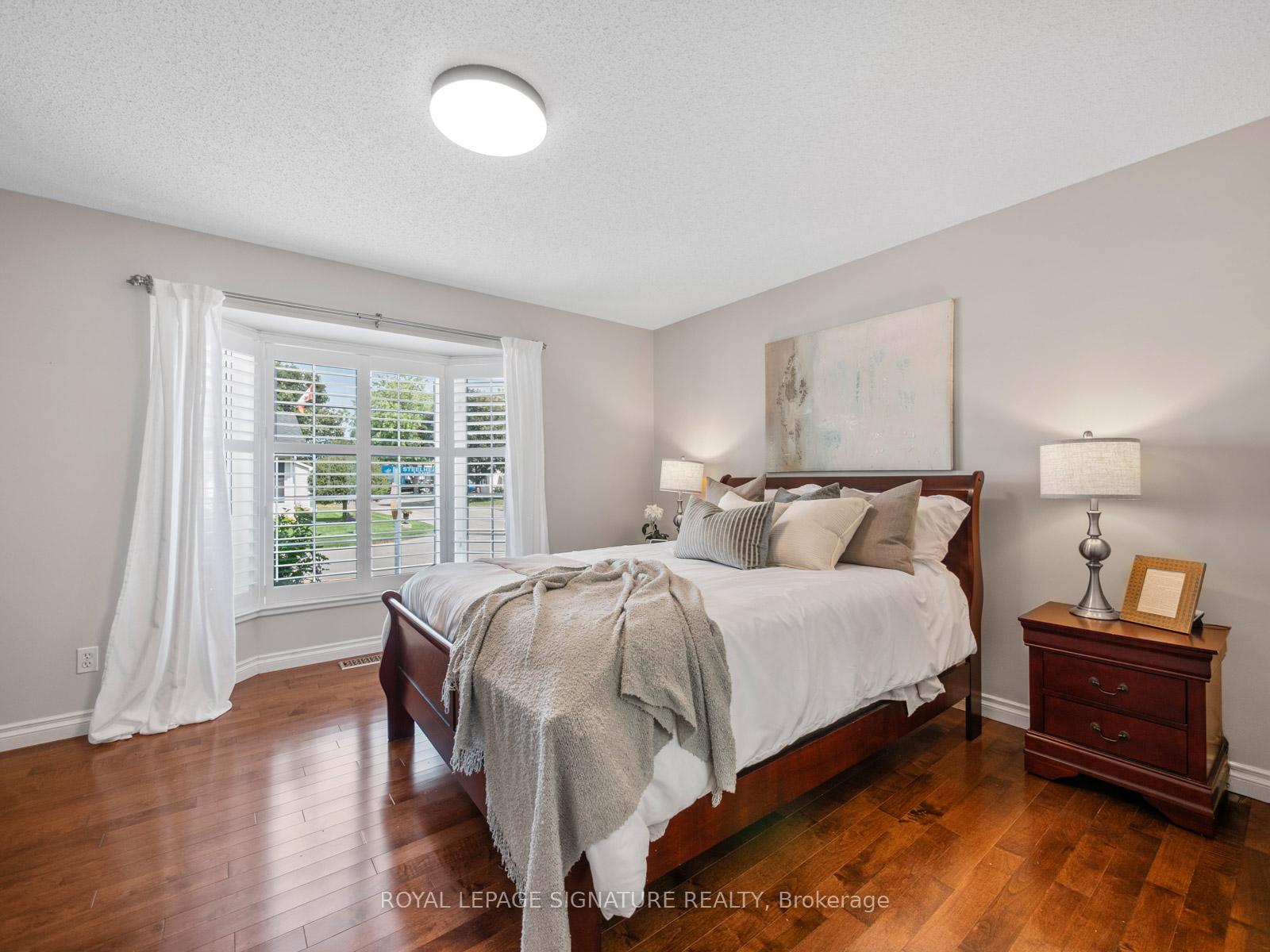Photo 19 of 33 Steelhead Lane, Clarington, Newcastle — HOMEH