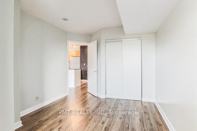 Photo 13 of Unit 2512, 373 Front Street, Toronto, Waterfront Communities — HOMEH