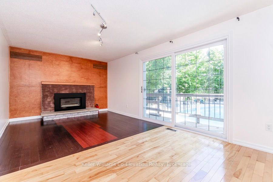Photo 10 of 9 Beechcroft Circle, Barrie, Cundles East — HOMEH