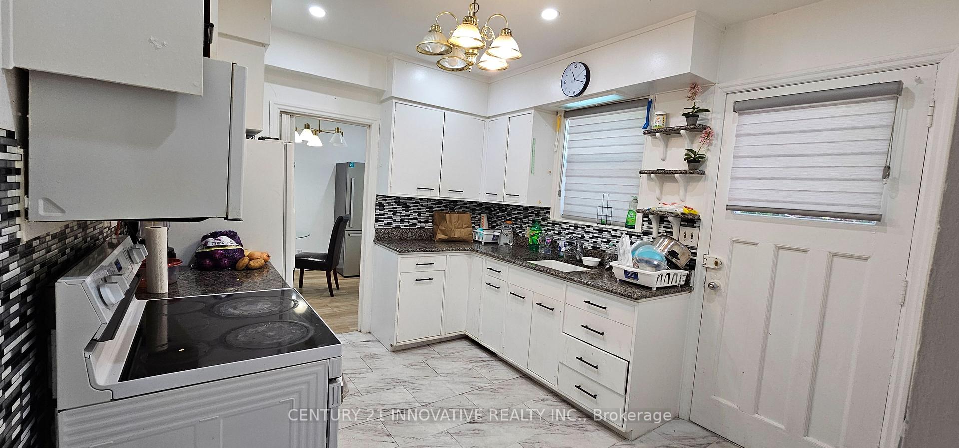 Photo 16 of 48 Masterson Drive, St. Catharines, Glendale/Glenridge — HOMEH