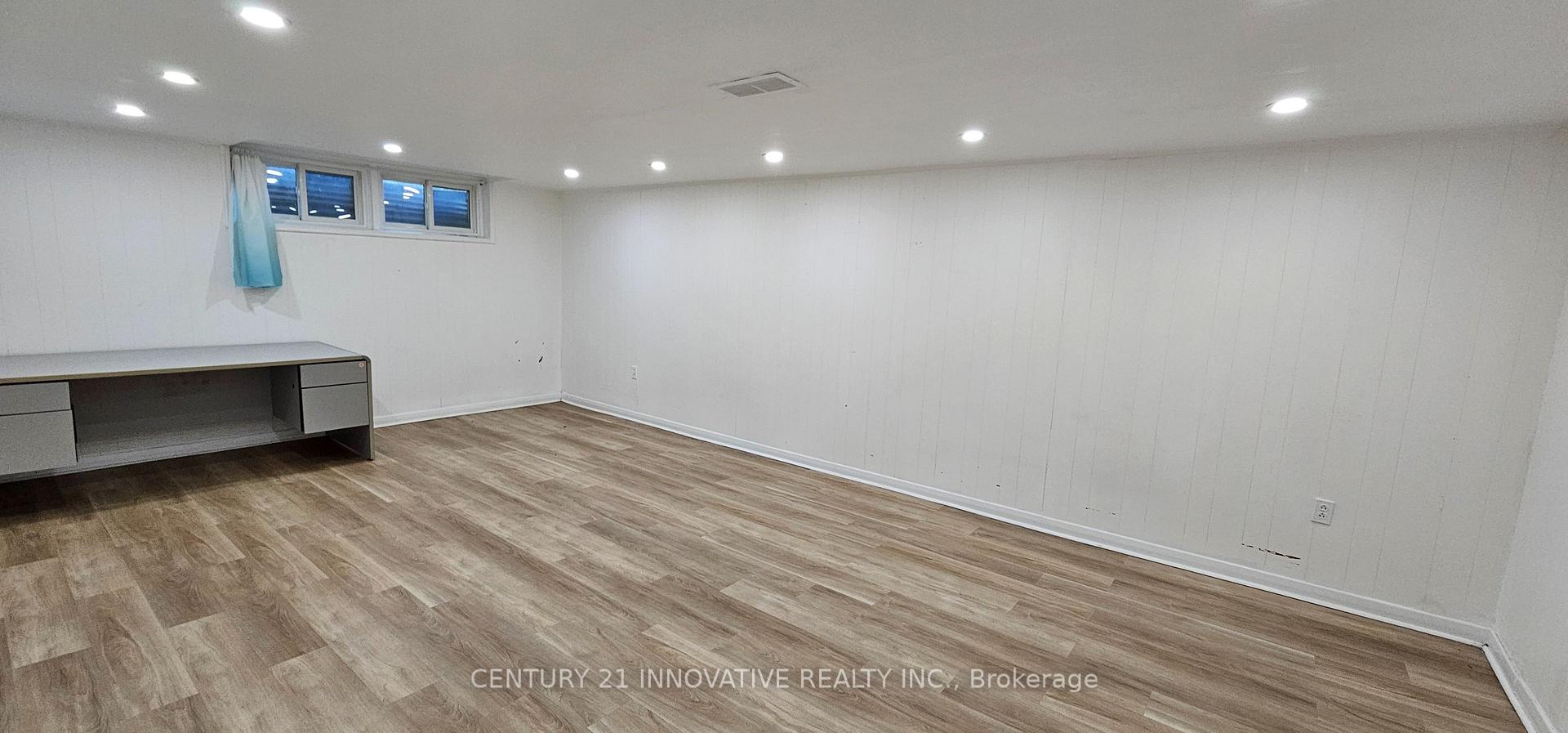 Photo 20 of 48 Masterson Drive, St. Catharines, Glendale/Glenridge — HOMEH