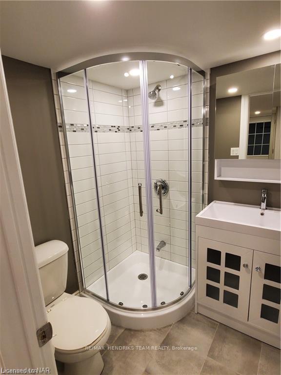 Photo 3 of Unit Lower, 4 Henry Street, St. Catharines, Downtown — HOMEH