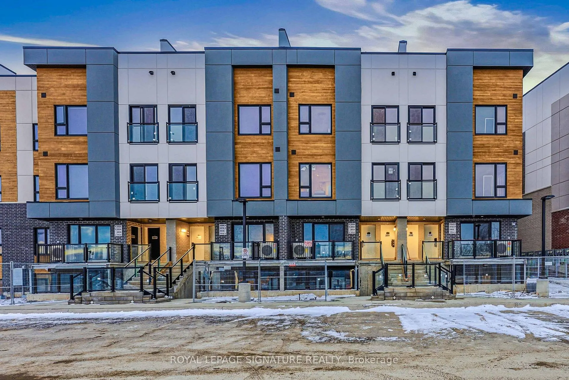 Photo 1 of Unit 309A, 16 Melbourne Avenue, St. Catharines, E. Chester — HOMEH