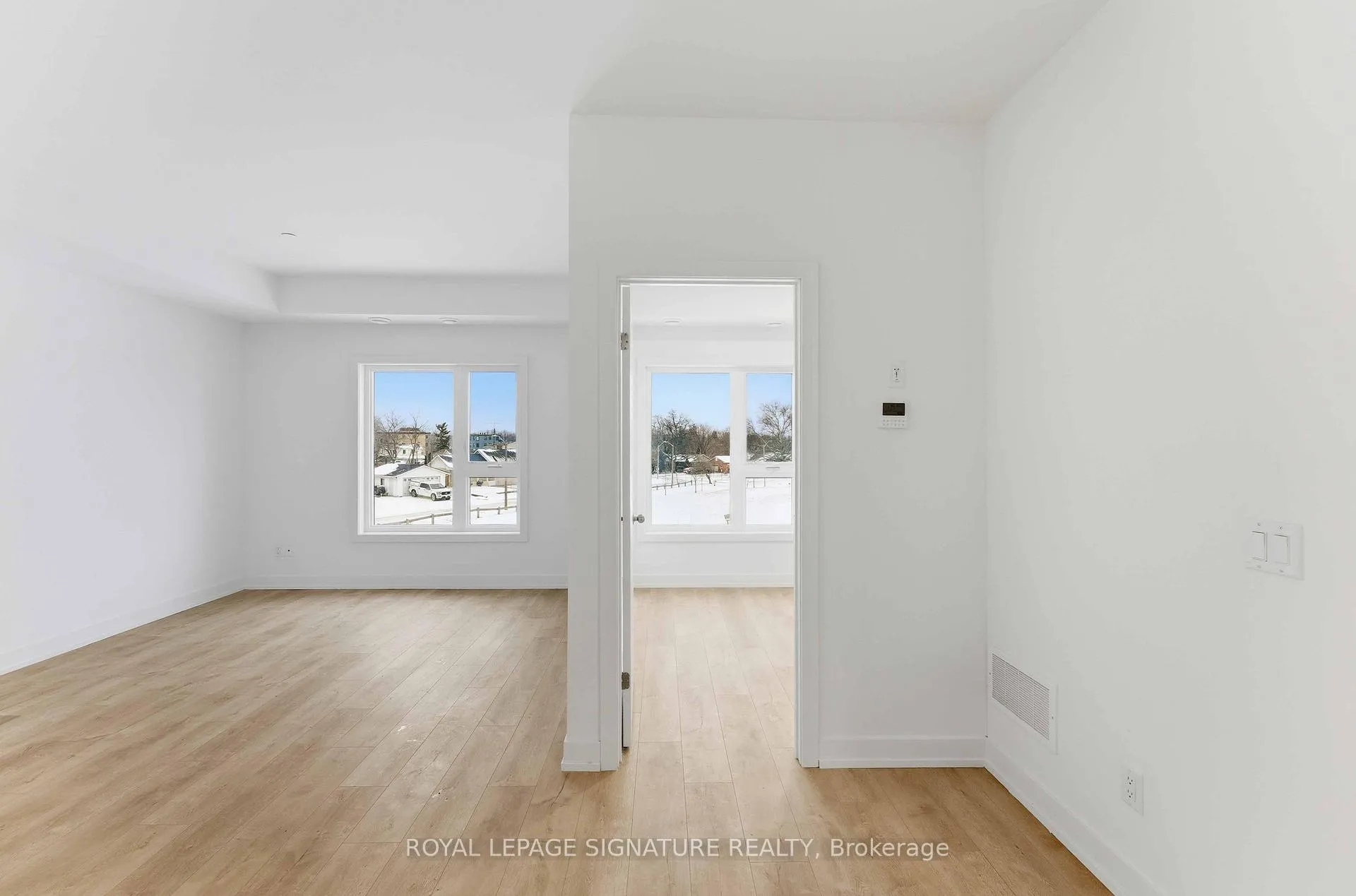 Photo 9 of Unit 309A, 16 Melbourne Avenue, St. Catharines, E. Chester — HOMEH