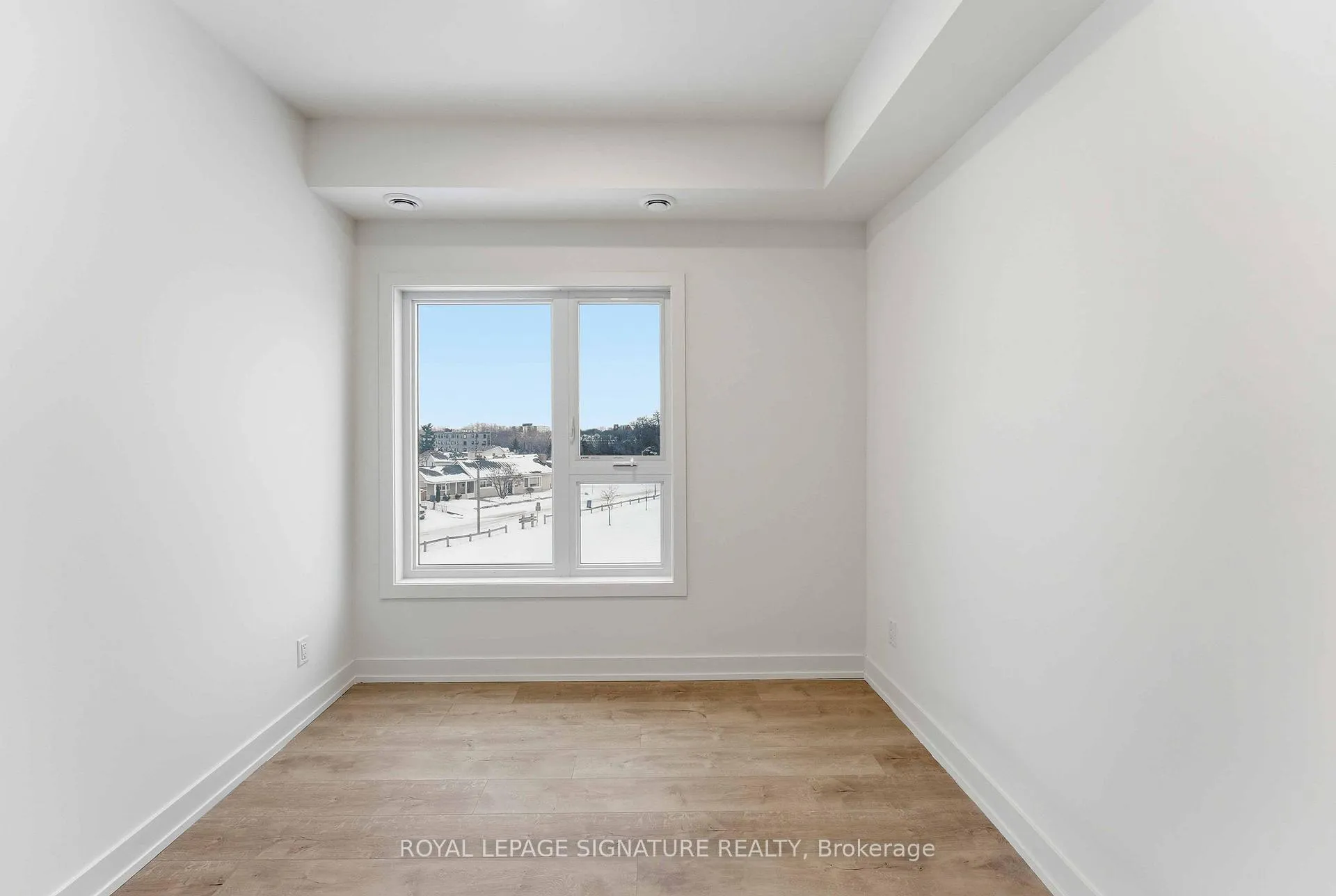 Photo 13 of Unit 309A, 16 Melbourne Avenue, St. Catharines, E. Chester — HOMEH