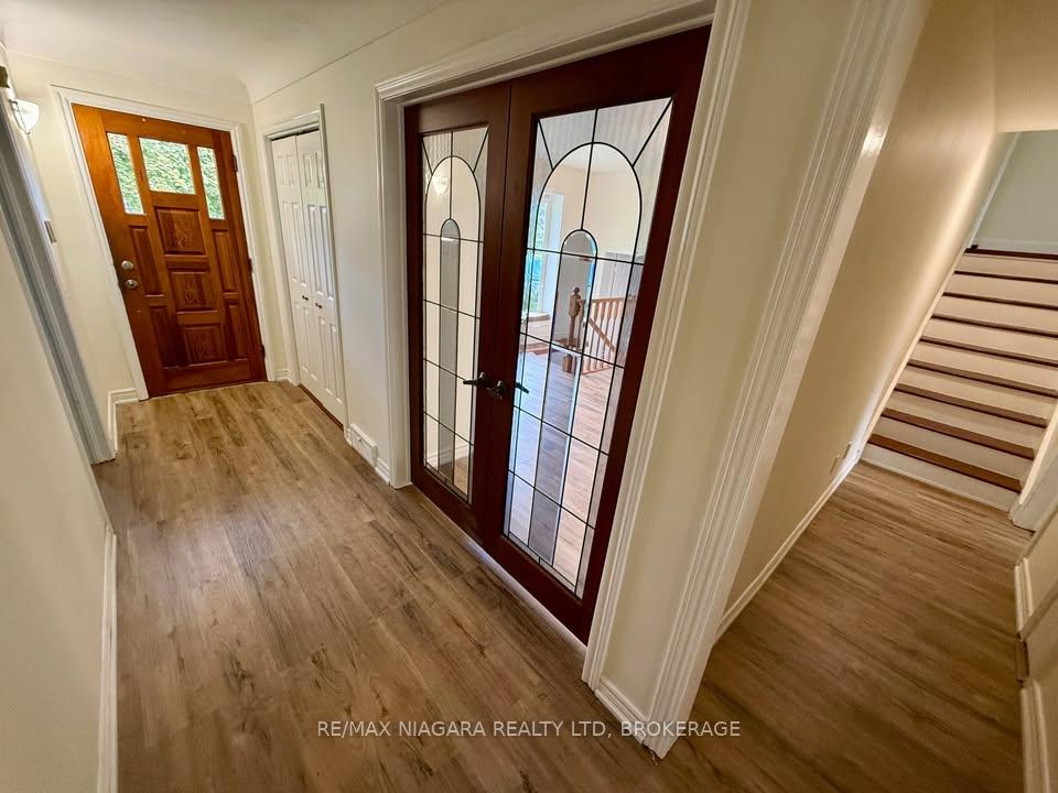 Photo 5 of 20 Marlene Drive, St. Catharines, Glendale/Glenridge — HOMEH