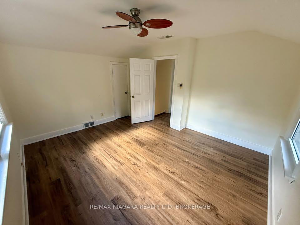 Photo 10 of 20 Marlene Drive, St. Catharines, Glendale/Glenridge — HOMEH