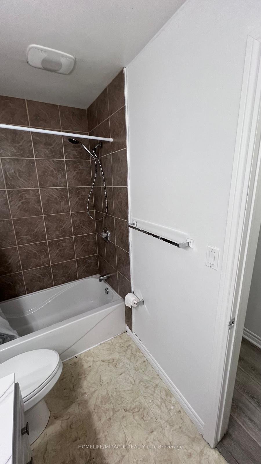 Photo 35 of 18 Wallace Street, St. Catharines, Western Hill — HOMEH