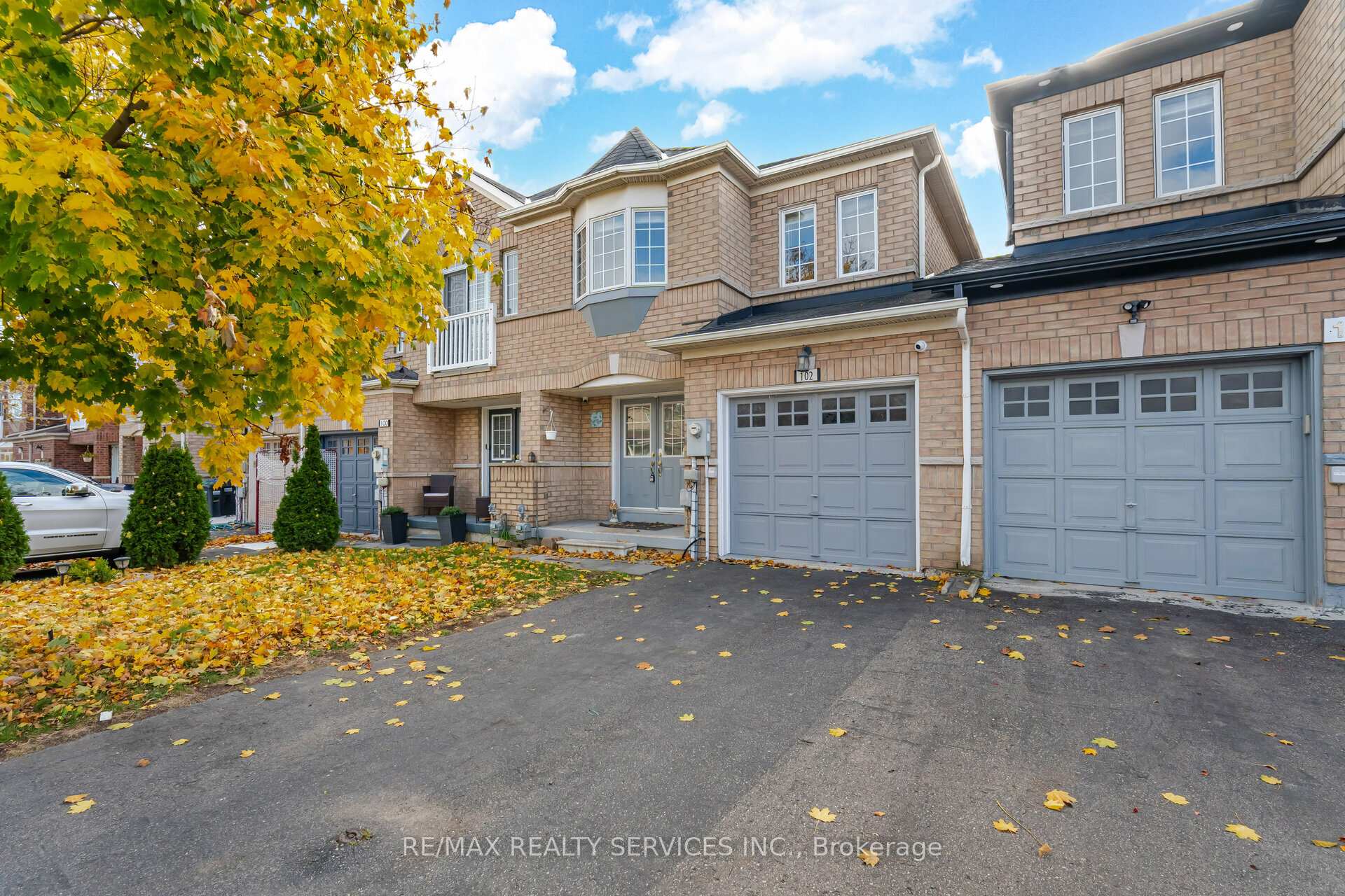 Front of 102 Charcoal Way