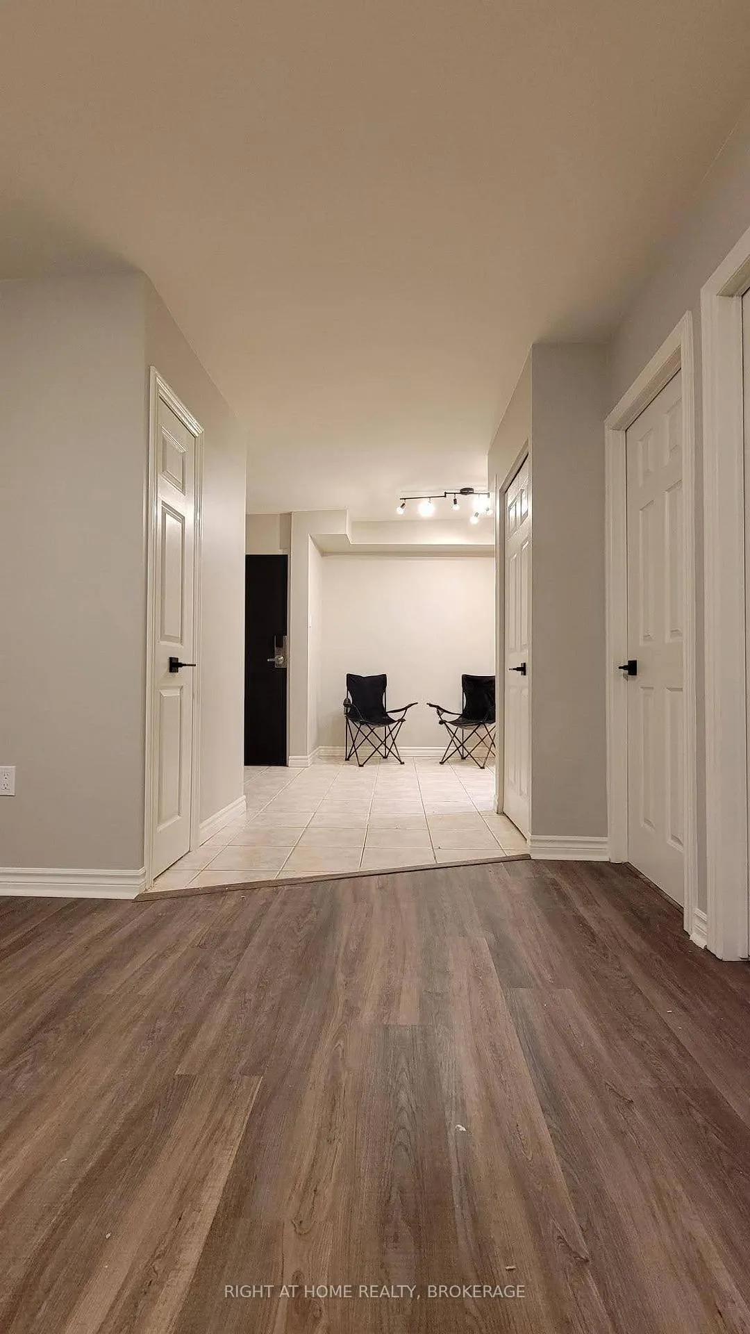Photo 5 of Unit 606, 30 Summit Avenue, Hamilton, Eastmount — HOMEH