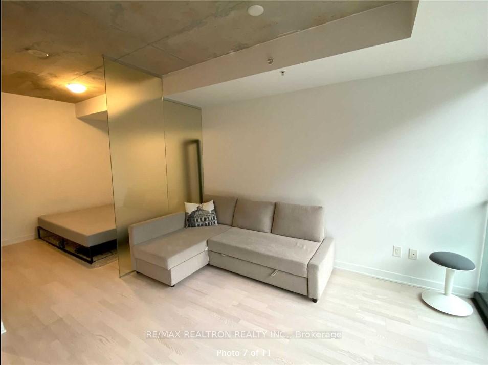 Photo 7 of Unit 519, 629 King Street W, Toronto, Waterfront Communities — HOMEH
