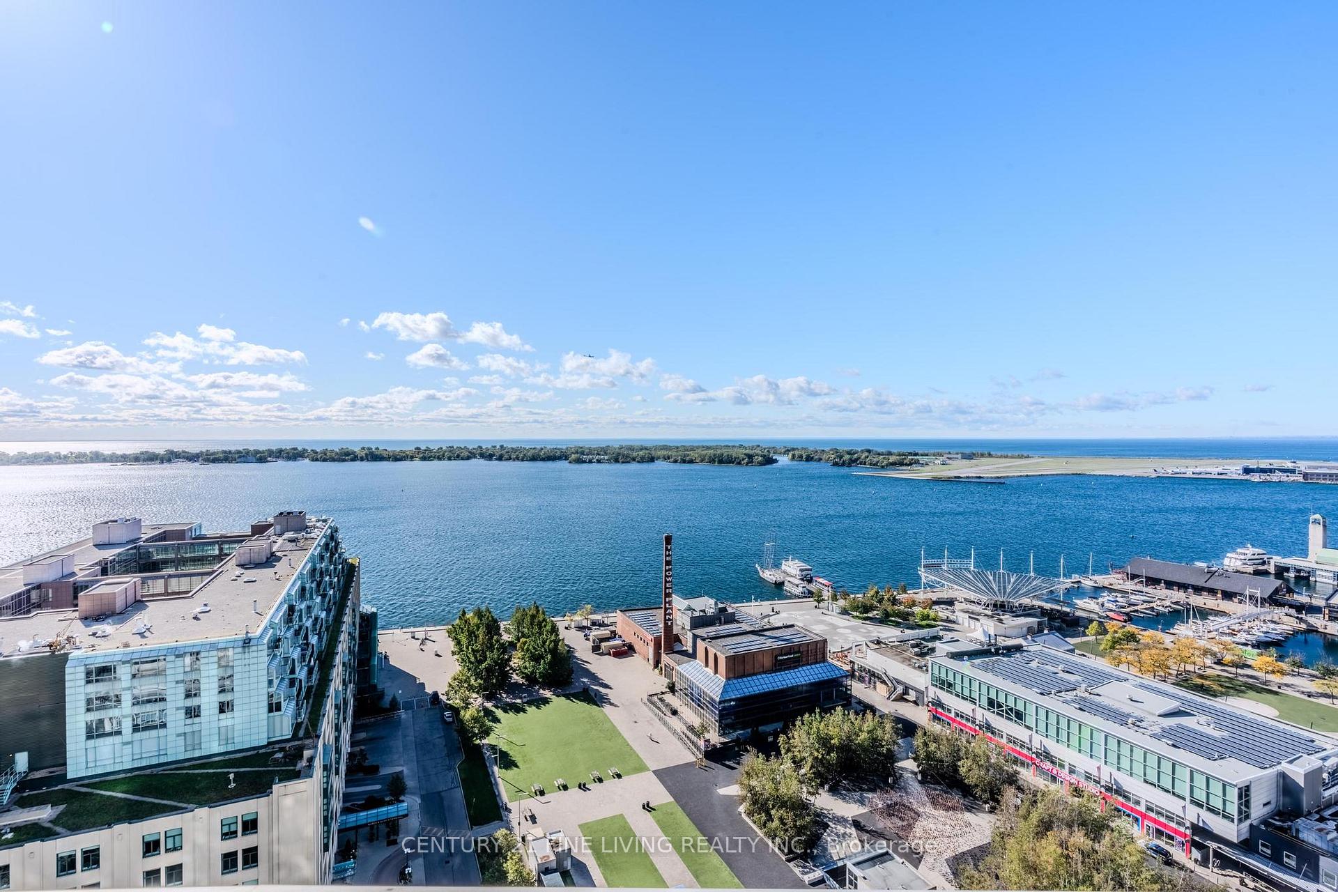 Photo 4 of Unit 2407, 208 Queens Quay W, Toronto, Waterfront Communities — HOMEH