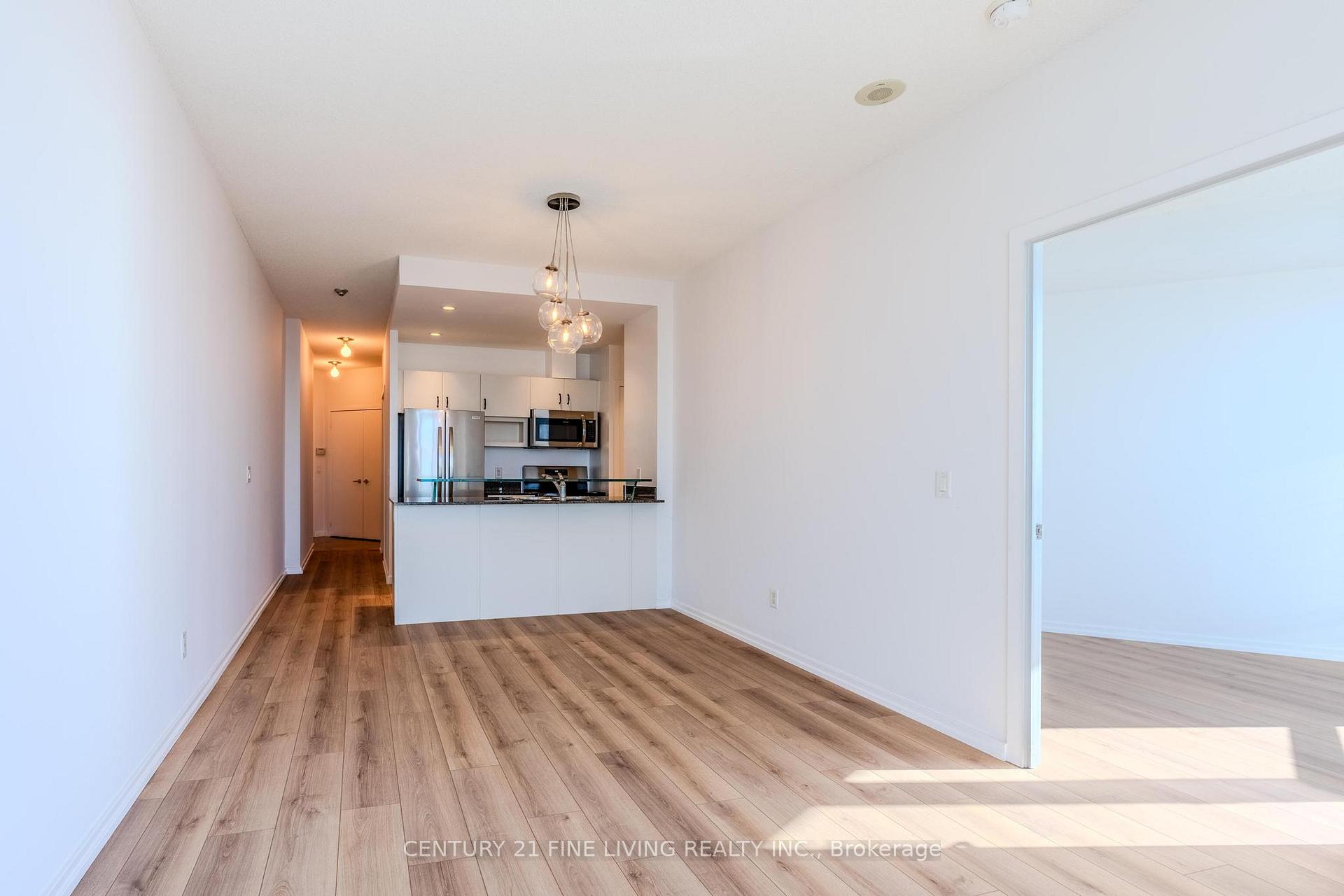 Photo 10 of Unit 2407, 208 Queens Quay W, Toronto, Waterfront Communities — HOMEH