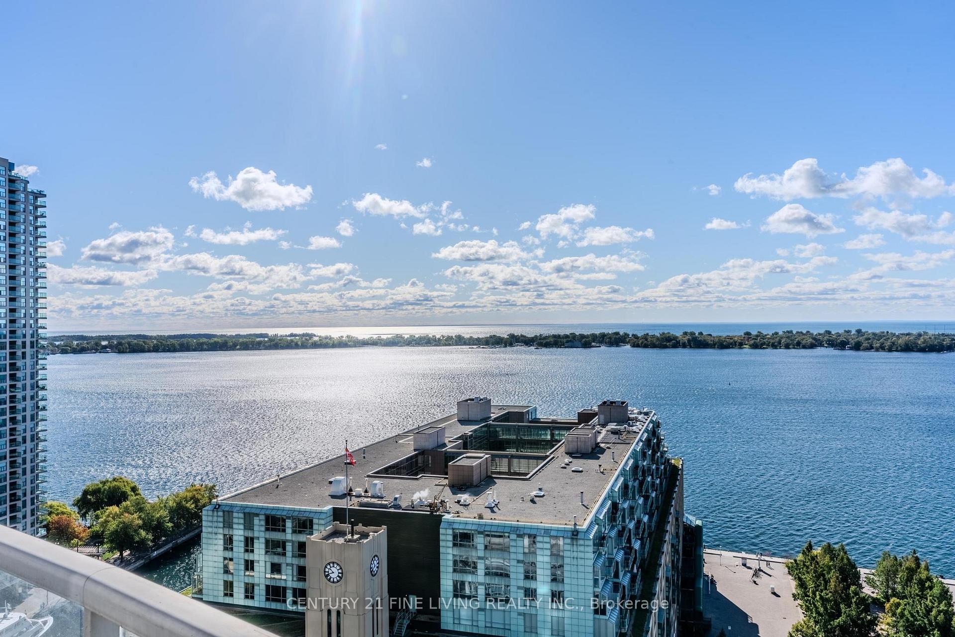 Photo 18 of Unit 2407, 208 Queens Quay W, Toronto, Waterfront Communities — HOMEH
