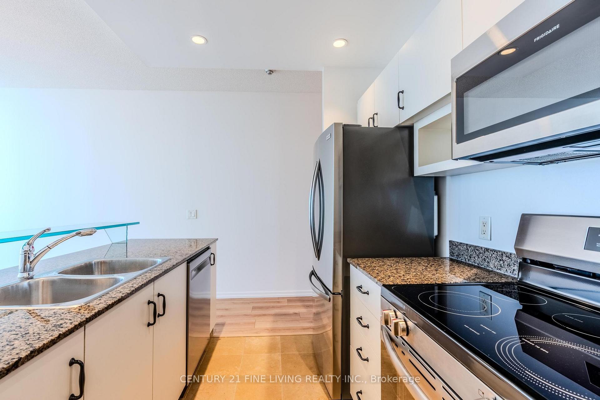 Photo 21 of Unit 2407, 208 Queens Quay W, Toronto, Waterfront Communities — HOMEH
