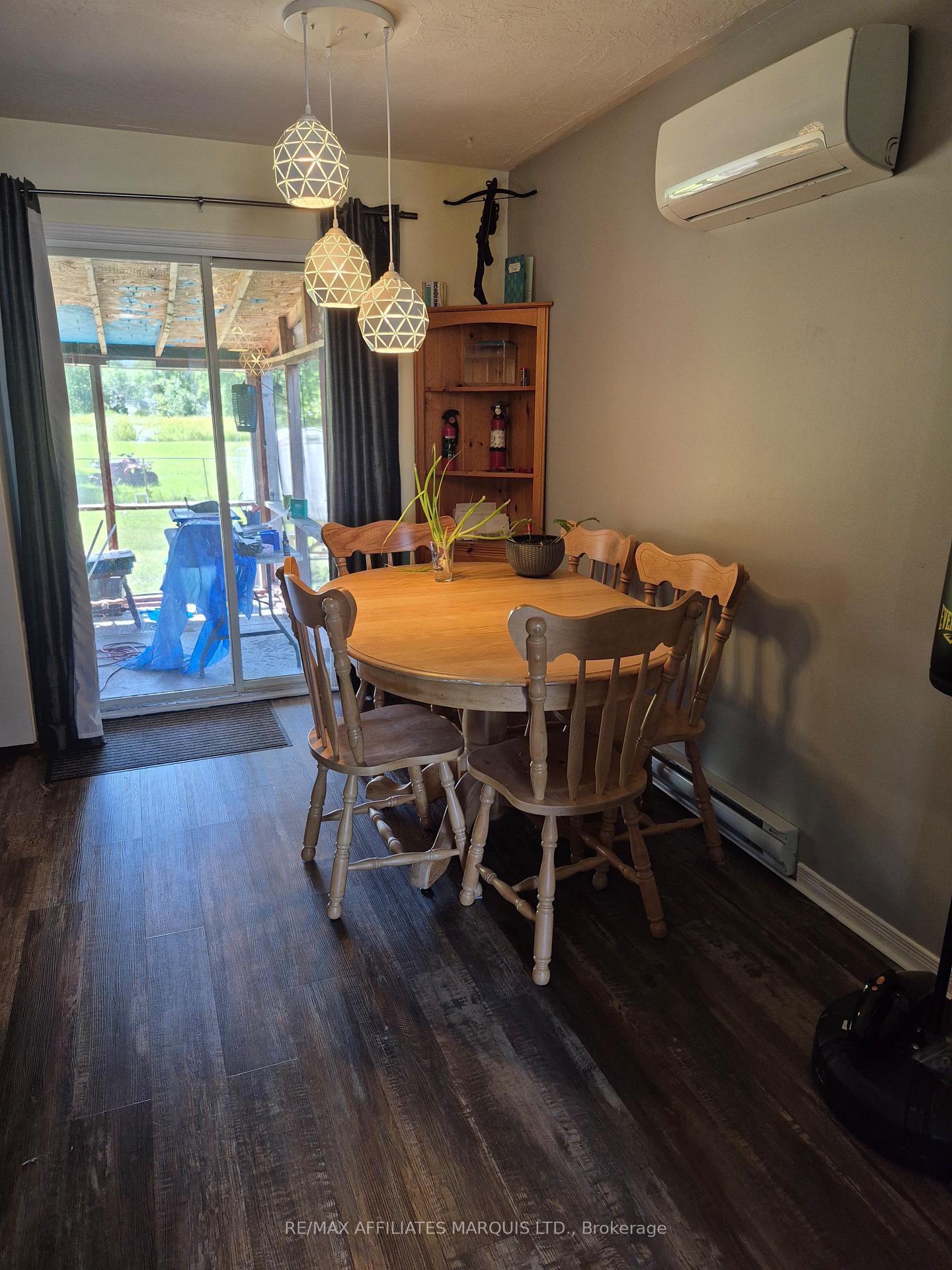 Photo 3 of 2218 Tollgate Road W, Cornwall — HOMEH