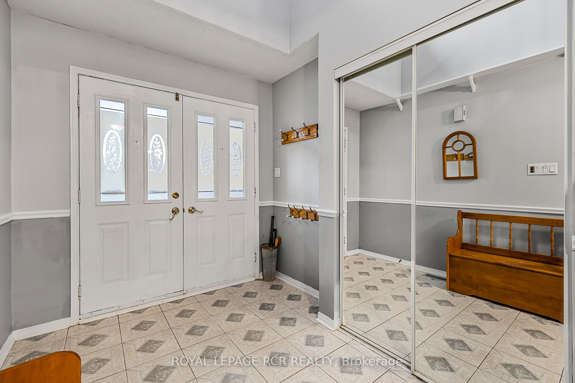 Photo 6 of 31 Cady Court, Aurora, Aurora Highlands — HOMEH