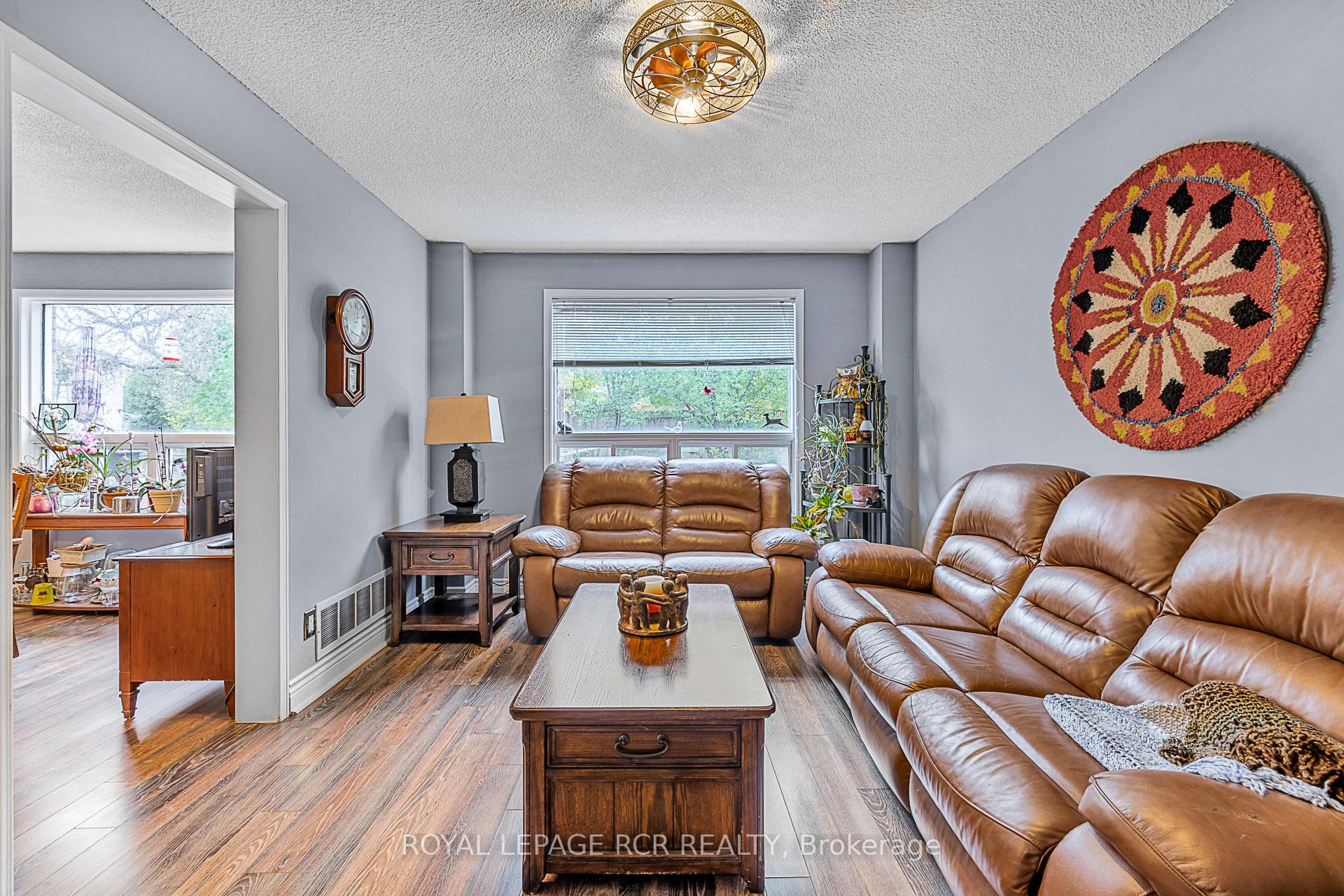 Photo 13 of 31 Cady Court, Aurora, Aurora Highlands — HOMEH