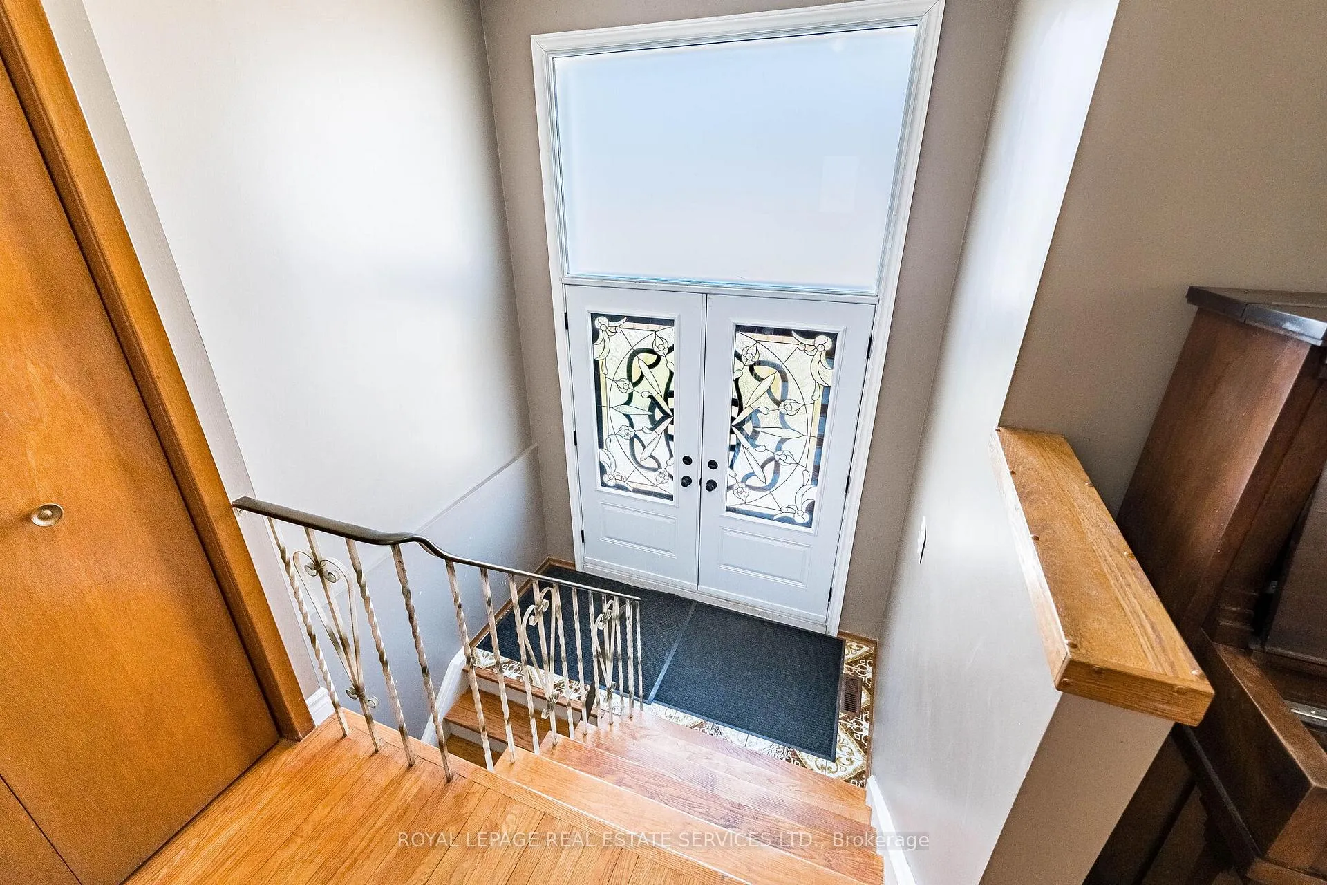 Photo 6 of 1 Reeve Road, Brampton, Brampton West — HOMEH