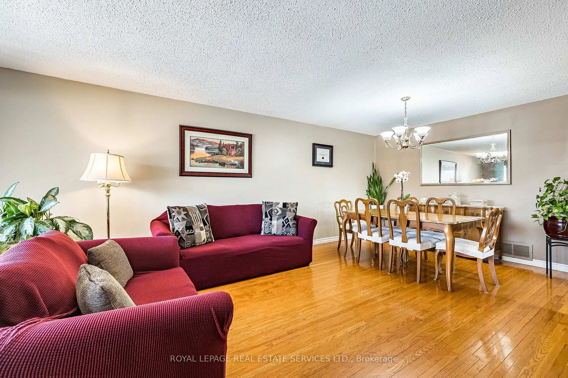 Photo 11 of 1 Reeve Road, Brampton, Brampton West — HOMEH