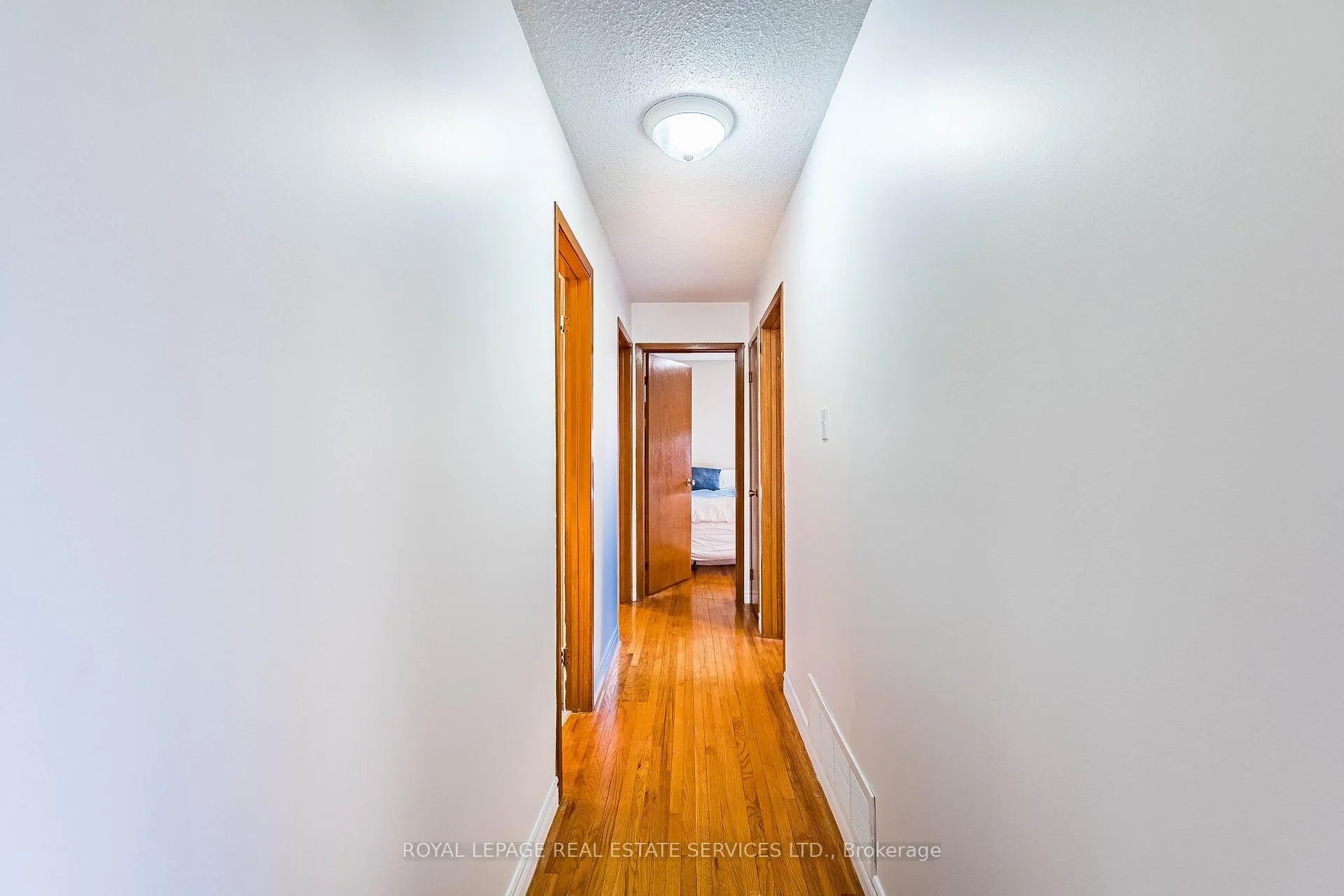 Photo 16 of 1 Reeve Road, Brampton, Brampton West — HOMEH