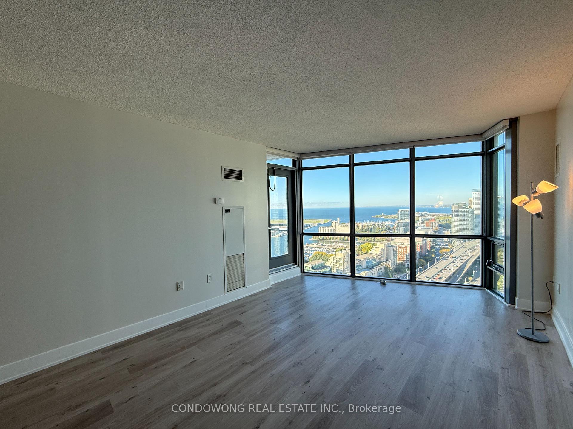 Photo 1 of Unit 3705, 5 Mariner Terrace, Toronto, Waterfront Communities — HOMEH