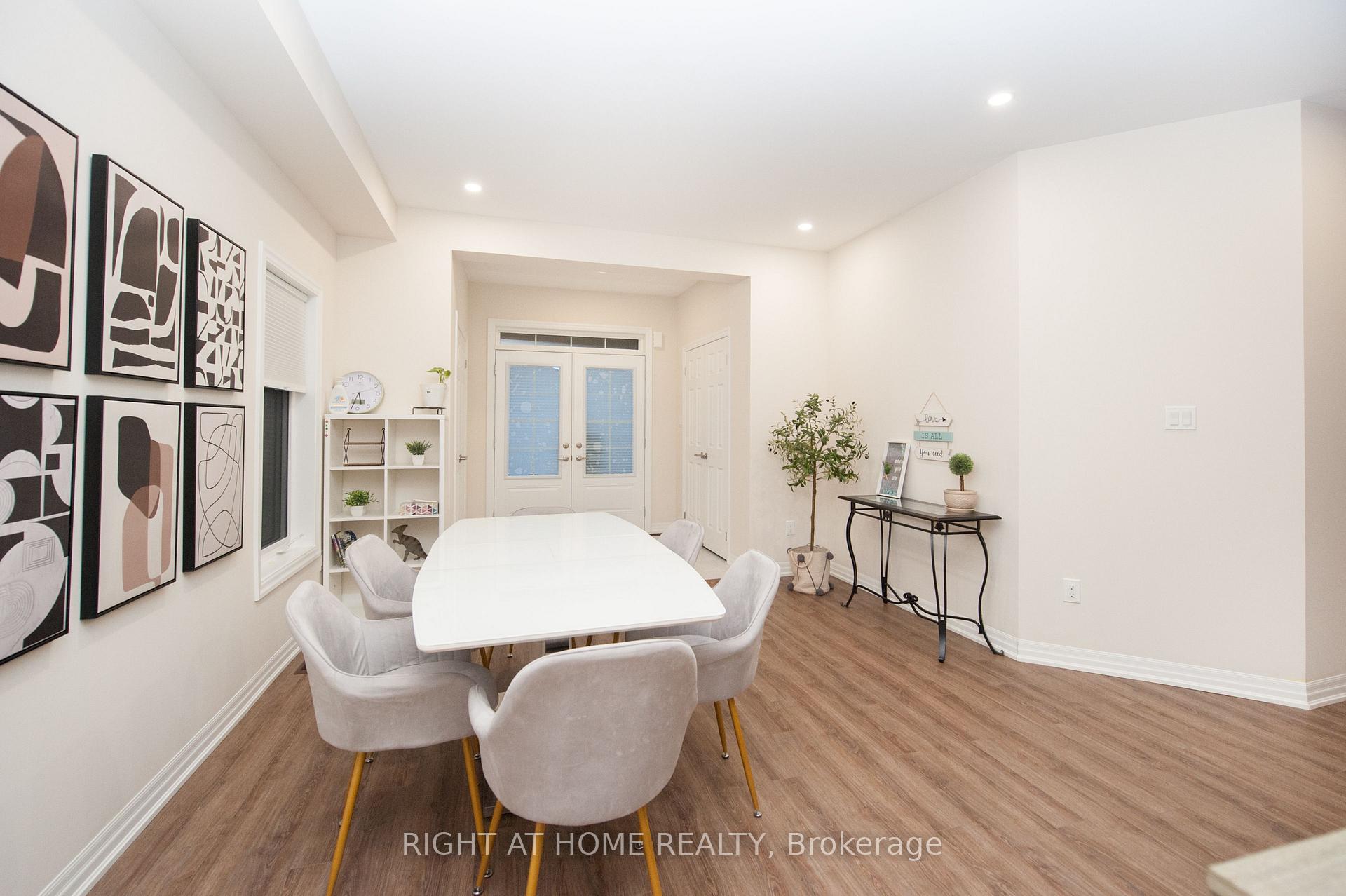 Photo 4 of 5 Stennett Drive, Georgina, Keswick North — HOMEH