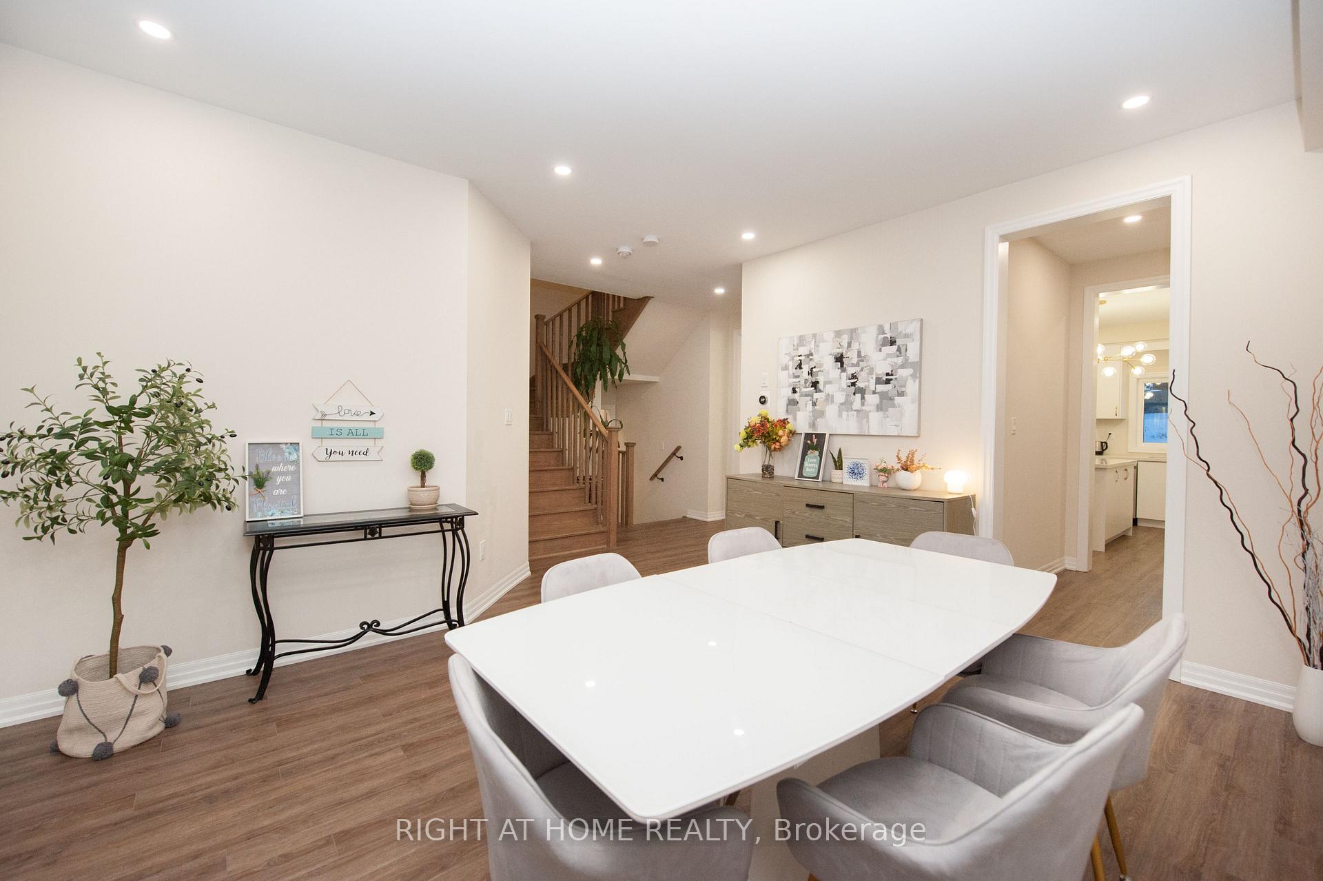 Photo 9 of 5 Stennett Drive, Georgina, Keswick North — HOMEH
