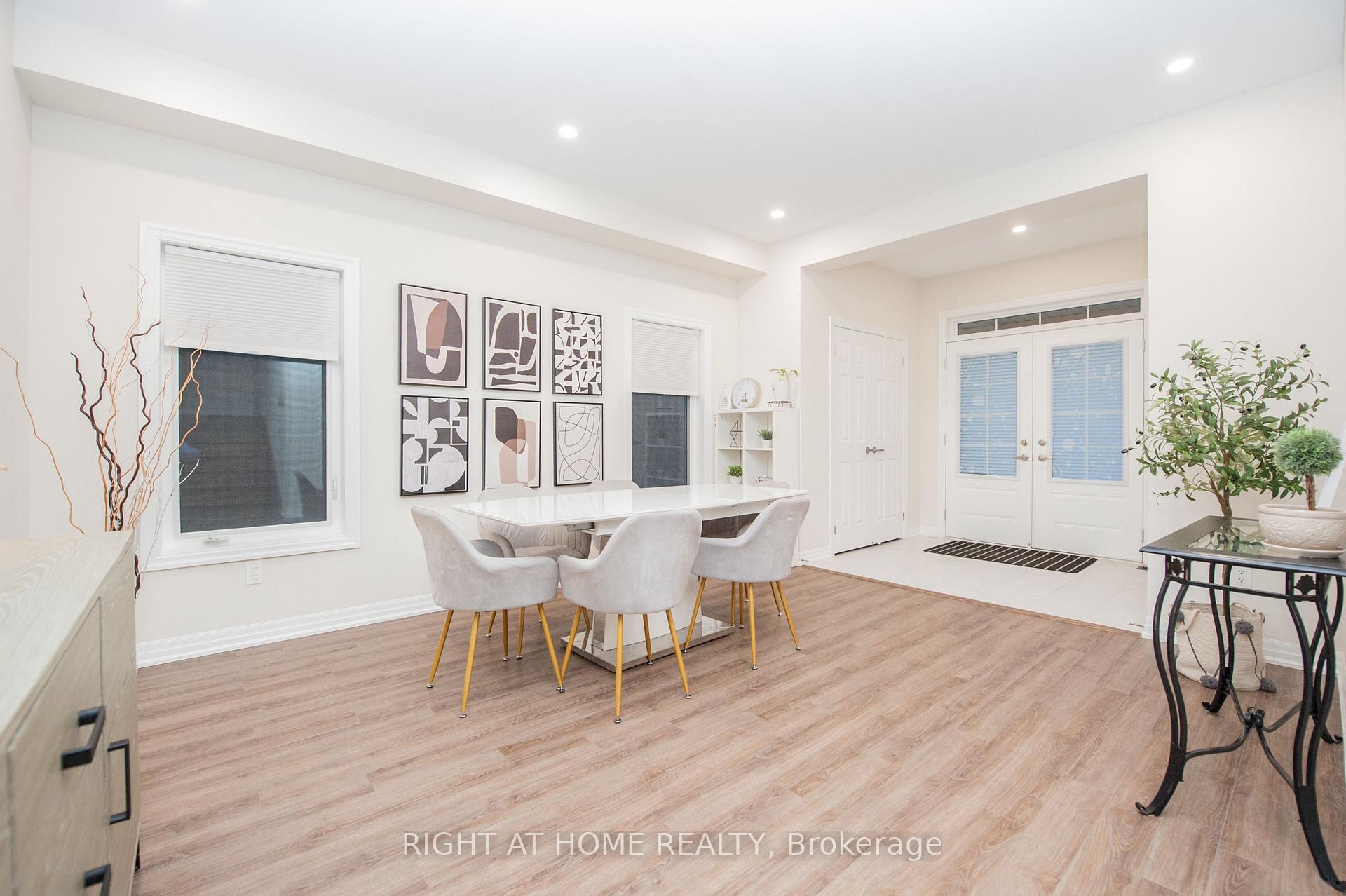 Photo 10 of 5 Stennett Drive, Georgina, Keswick North — HOMEH