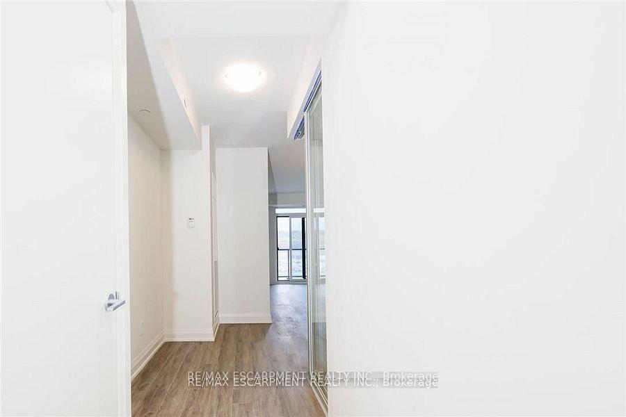 Photo 13 of Unit 812, 385 Winston Road, Grimsby, Grimsby Beach — HOMEH
