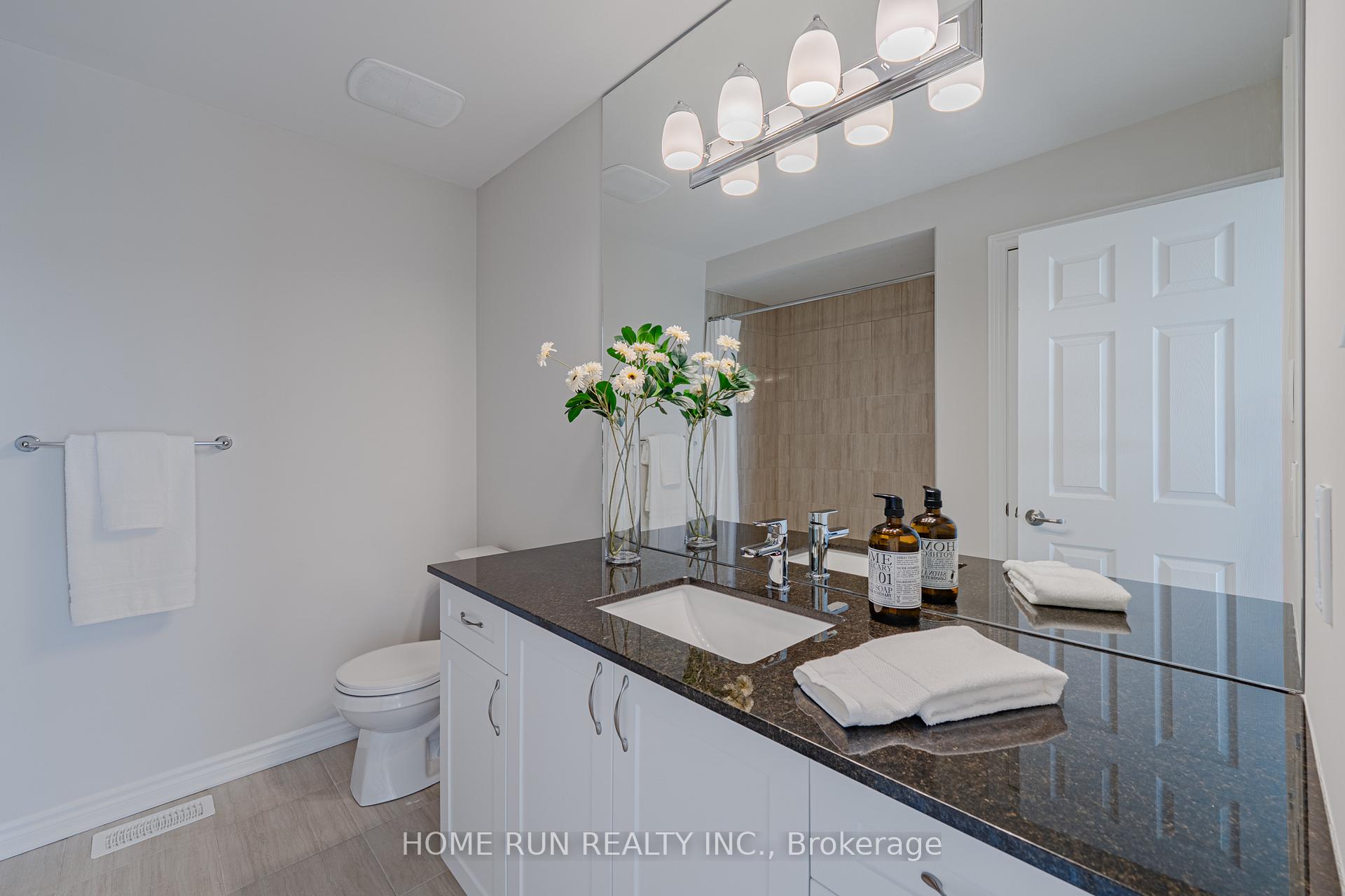 Photo 35 of 366 Aphelion Crescent, Ottawa, Barrhaven - Half Moon Bay — HOMEH