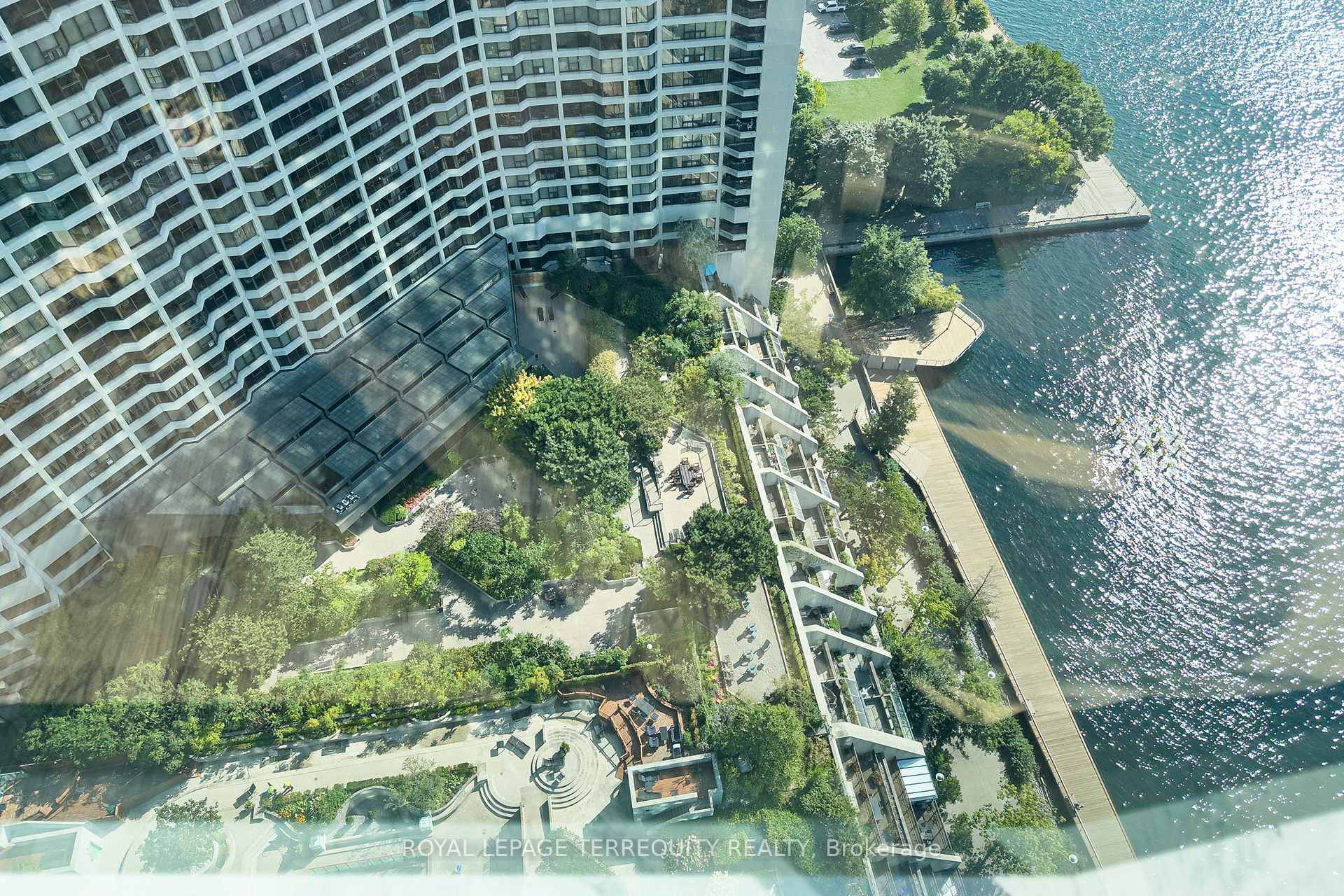 Photo 23 of Unit 3803, 99 Harbour Square, Toronto, Waterfront Communities — HOMEH