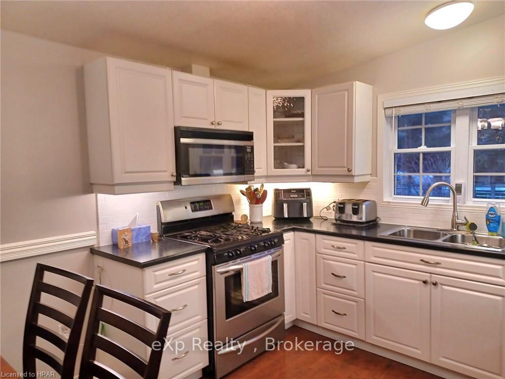 Photo 5 of Unit B49, 77794 Orchard Line, Central Huron, Goderich — HOMEH