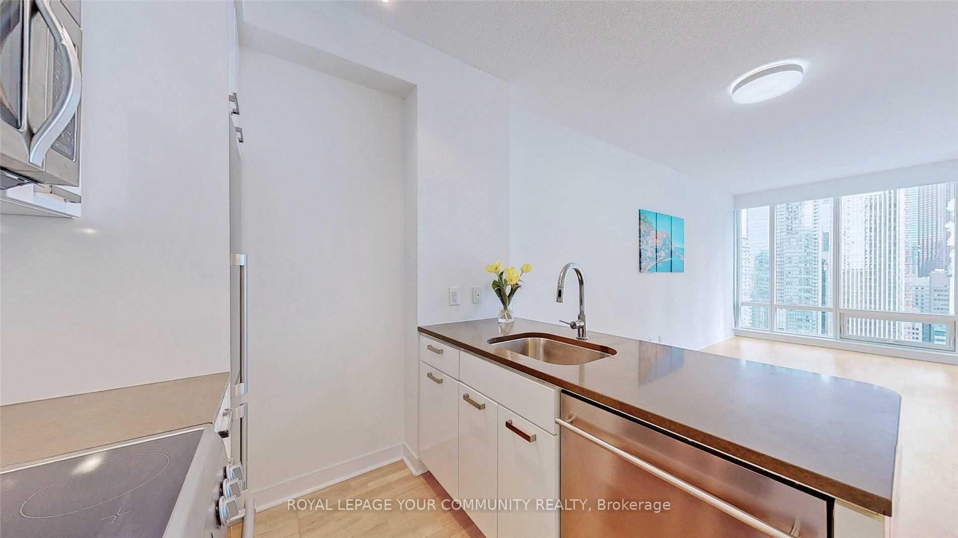 Photo 21 of Unit 2906, 295 Adelaide Street W, Toronto, Waterfront Communities — HOMEH