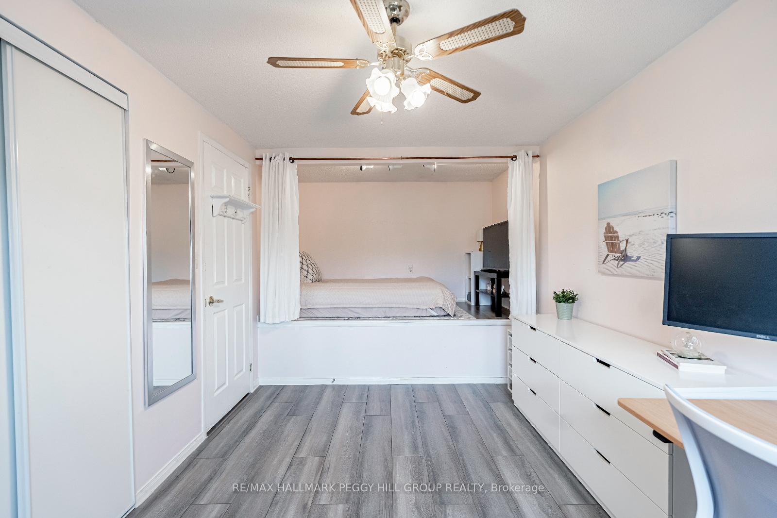 Photo 8 of 56 Rundle Crescent, Barrie, Holly — HOMEH