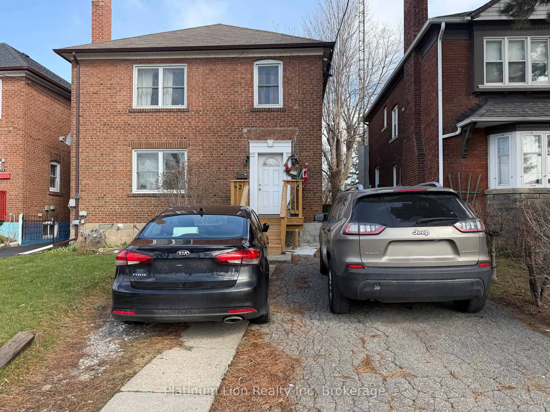 Photo 1 of Unit Upper, 2712 Lake Shore Boulevard W, Etobicoke, Mimico — HOMEH